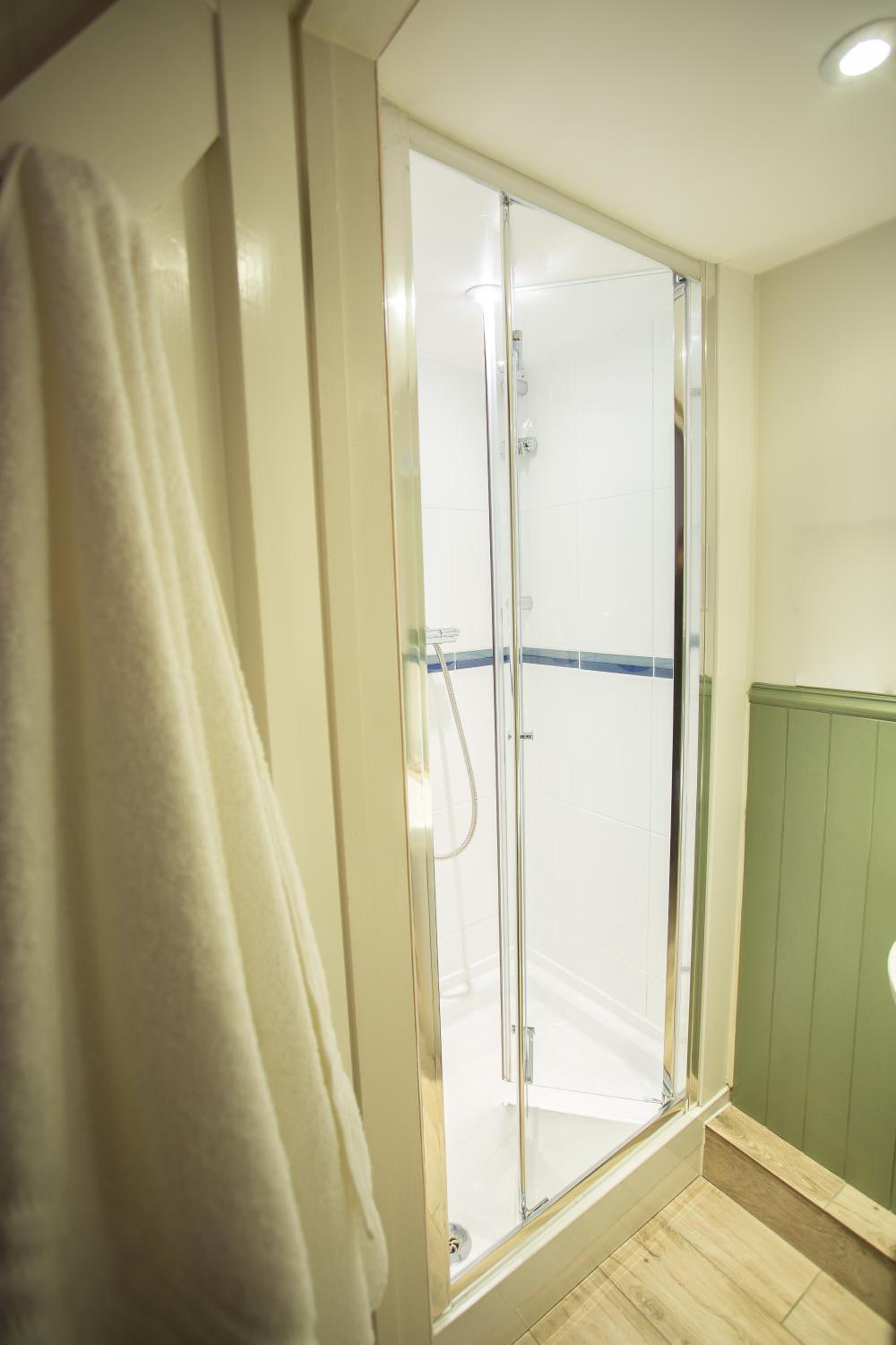 Superior Double Room - Photo 3