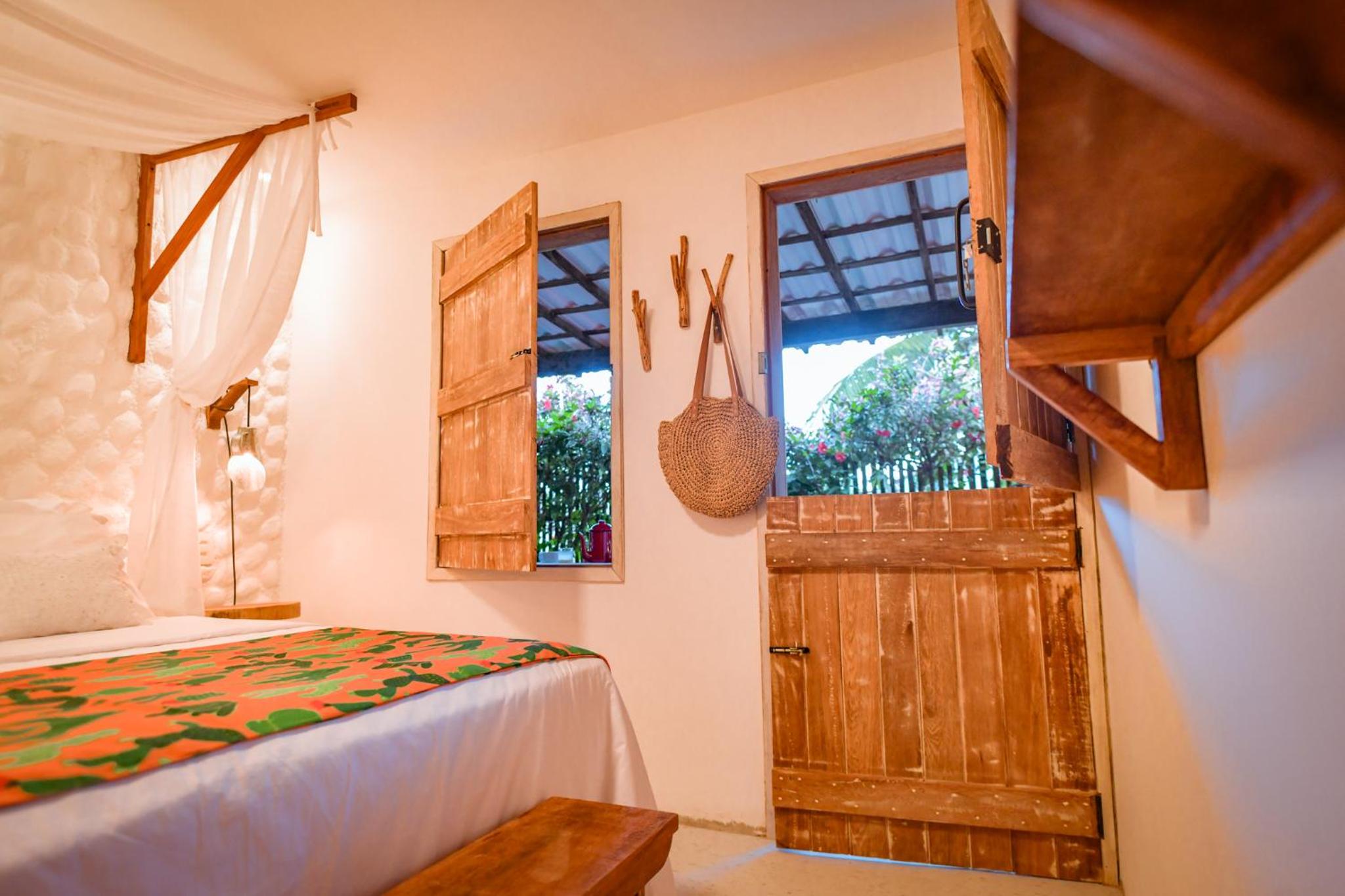 Double Room - Photo 9