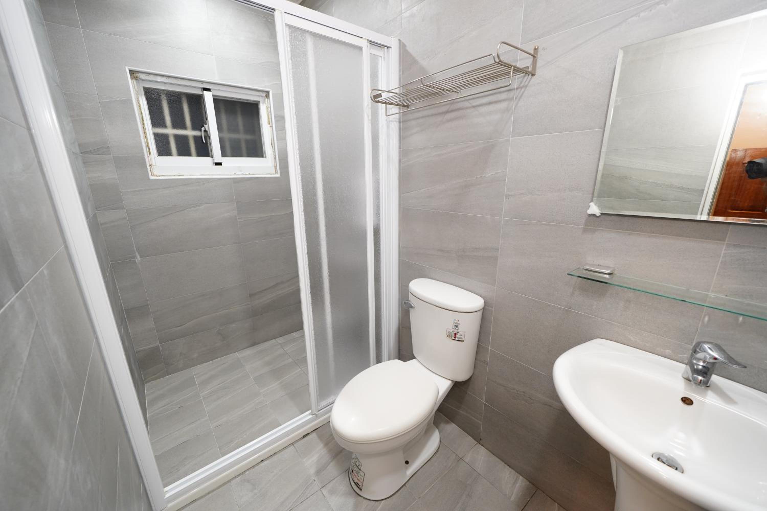 Triple Room with Bathroom photo 2