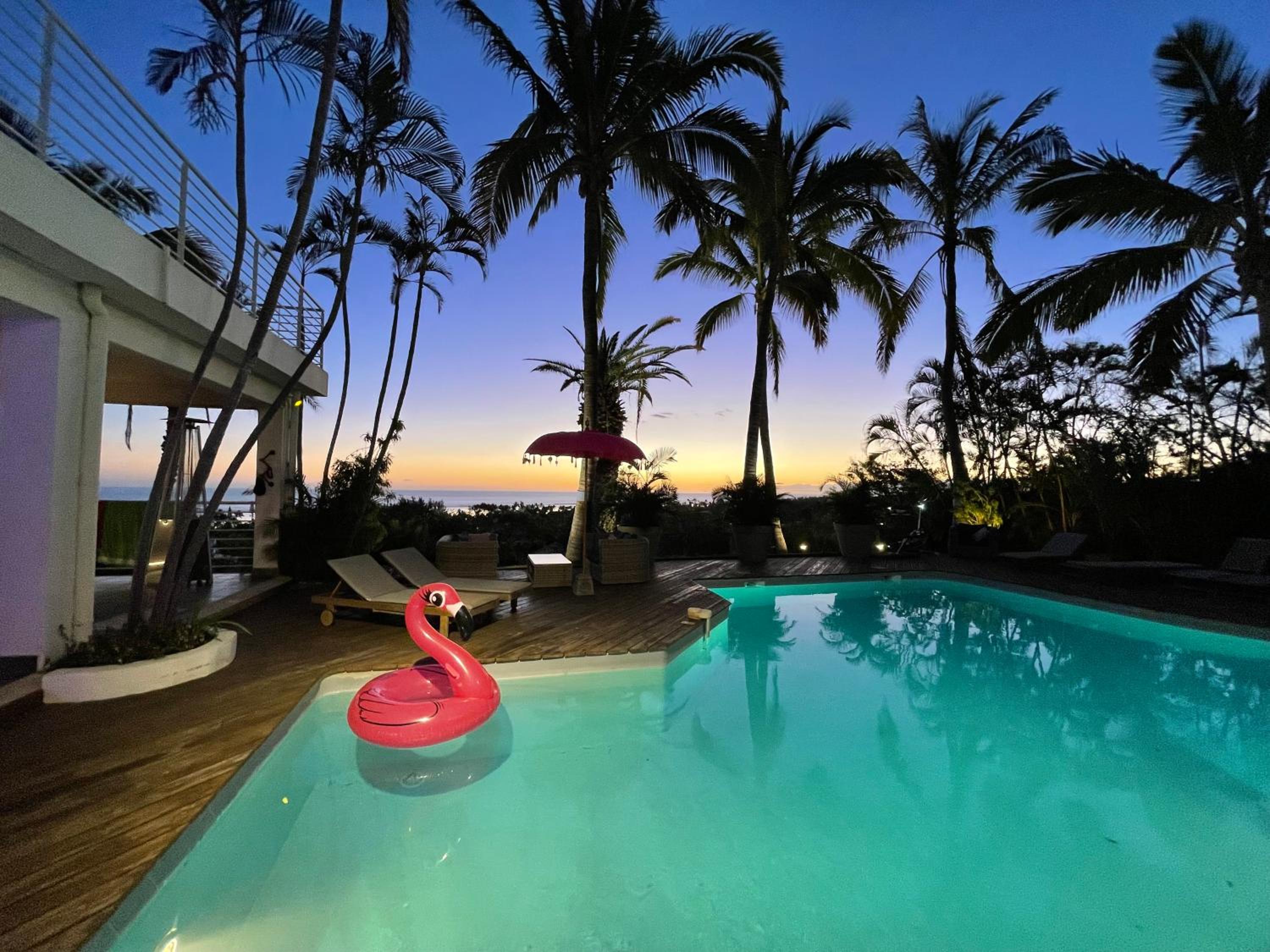 Deluxe Double Room with Sea View - Photo 9