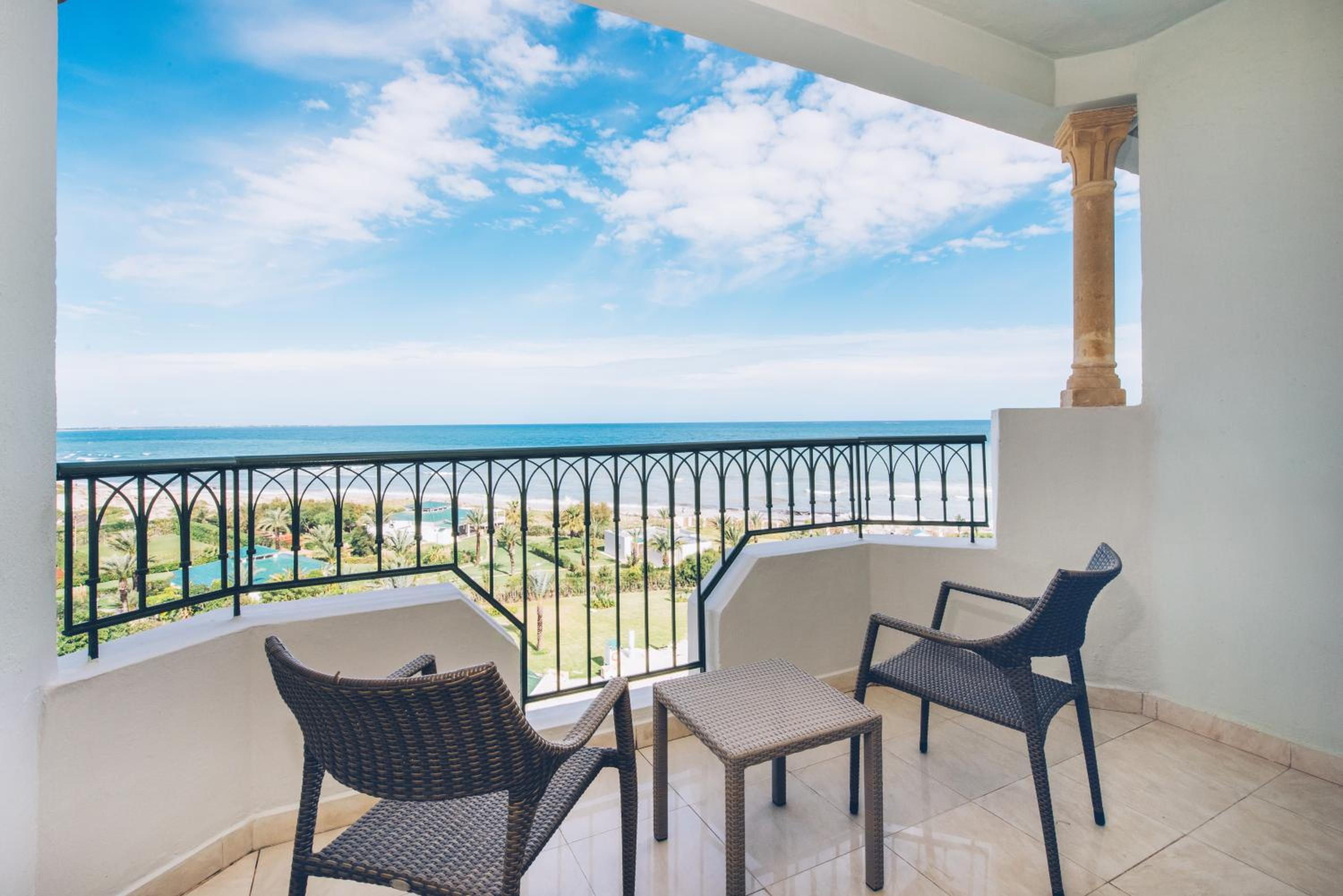 Double Room with Sea View  - Photo 3