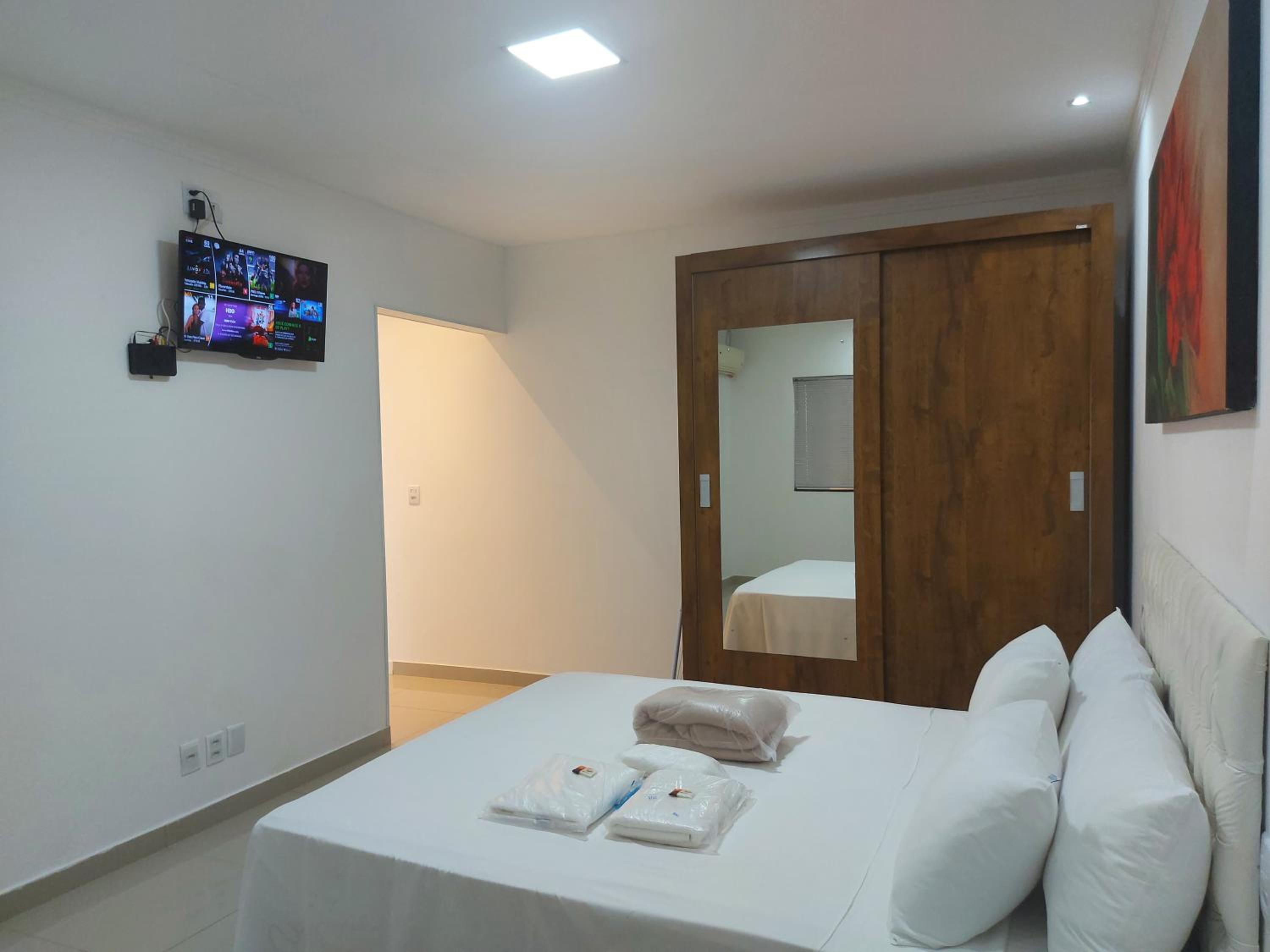 King Room with Spa Bath - Photo 7