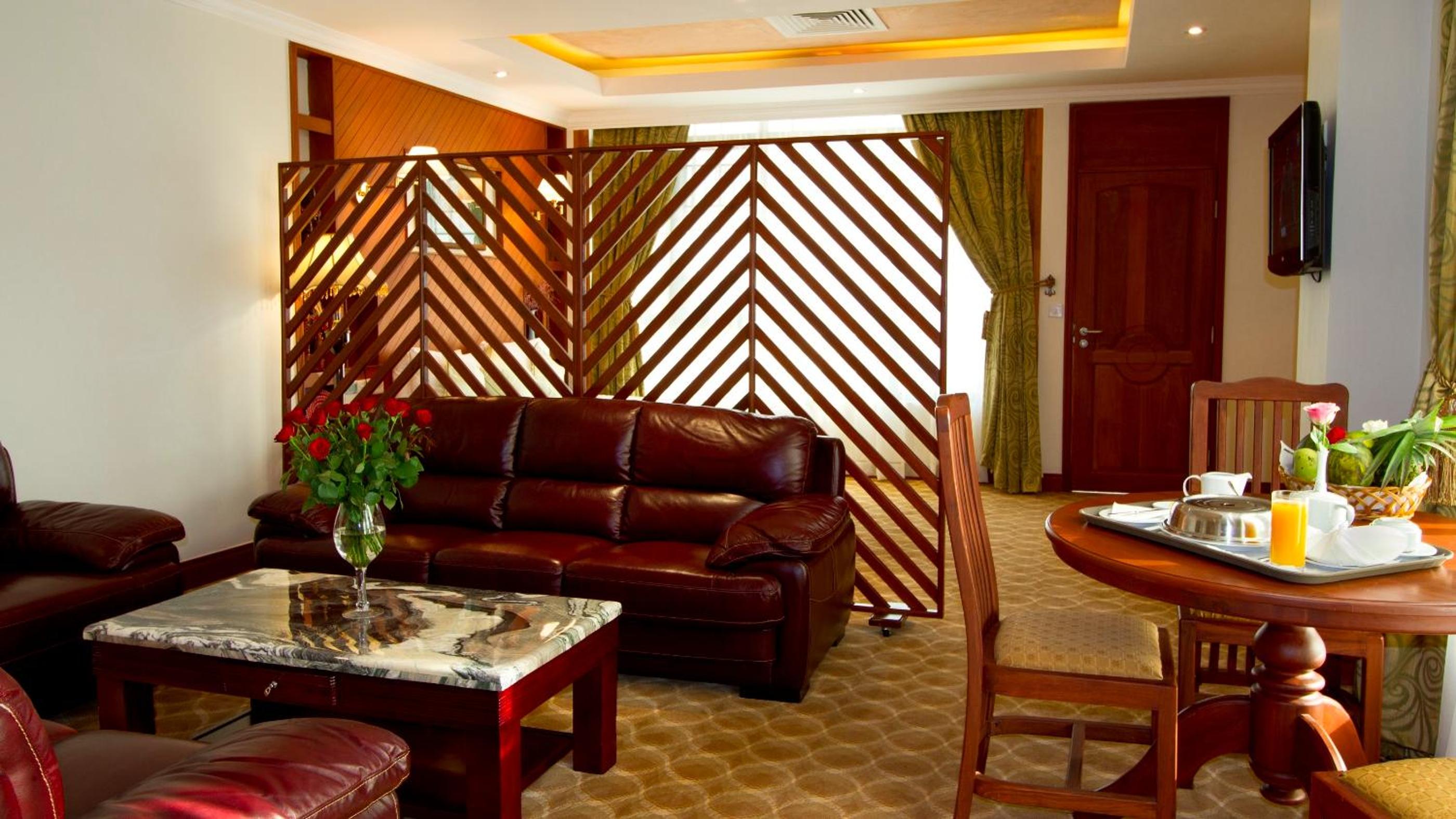 Deluxe Suite