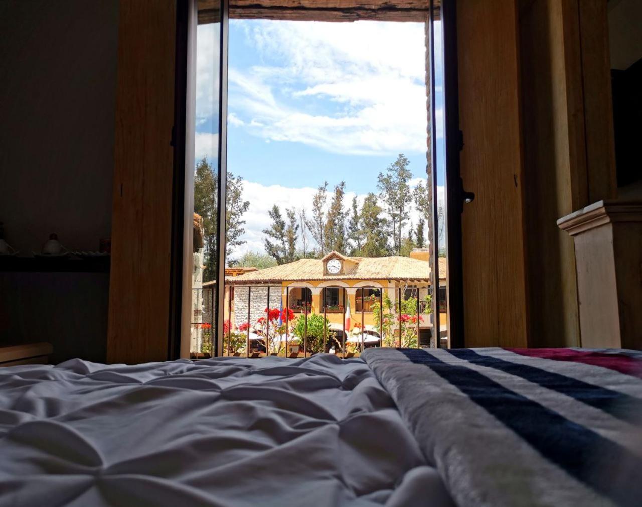 Standard Double Room - Photo 7