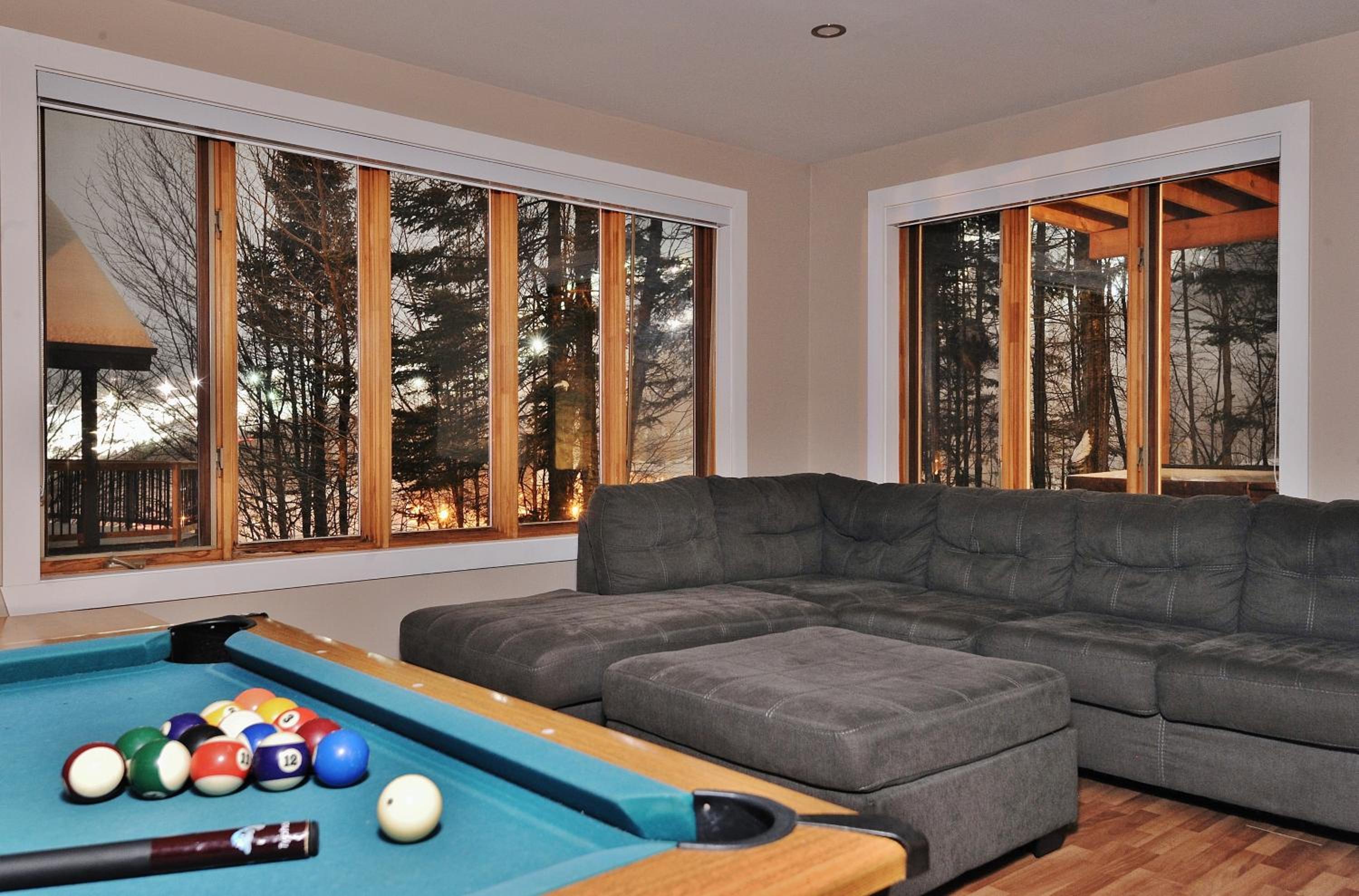 Four-Bedroom Chalet photo 3