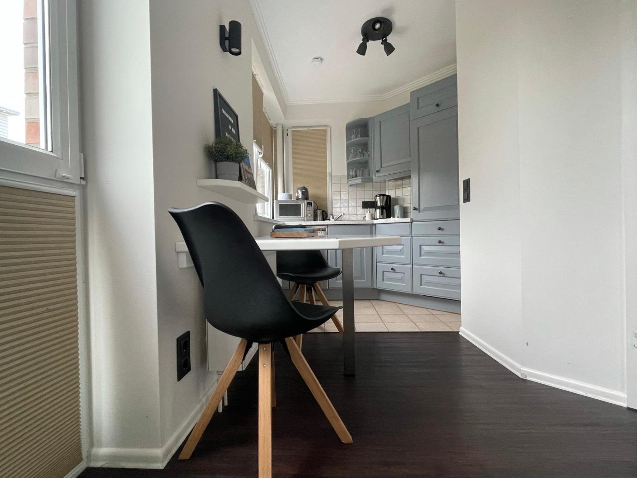 Apartment with Sea View thumbnail 5