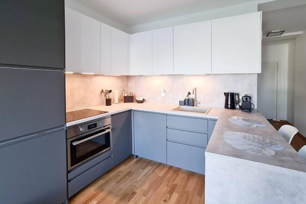 One-Bedroom Apartment - Photo 16