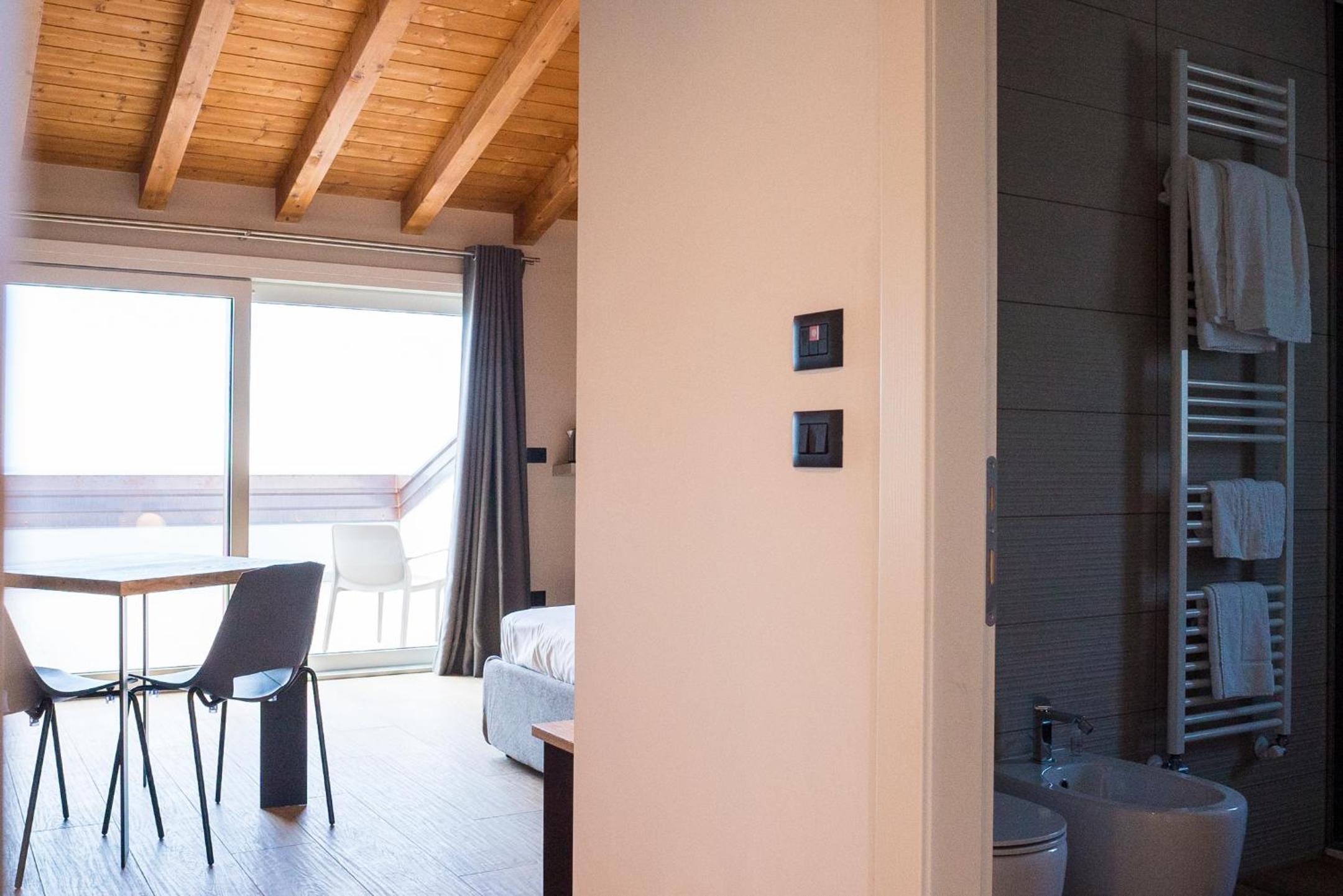 Deluxe Double Room with Sea View photo 2