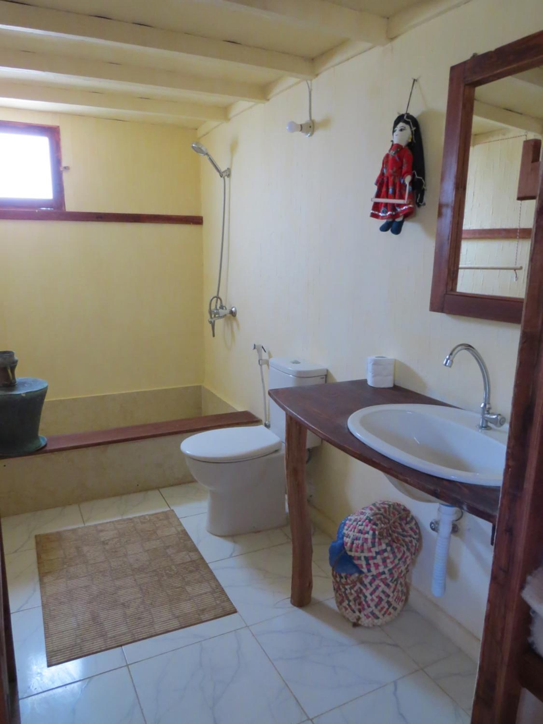 Bungalow with Garden View photo 2