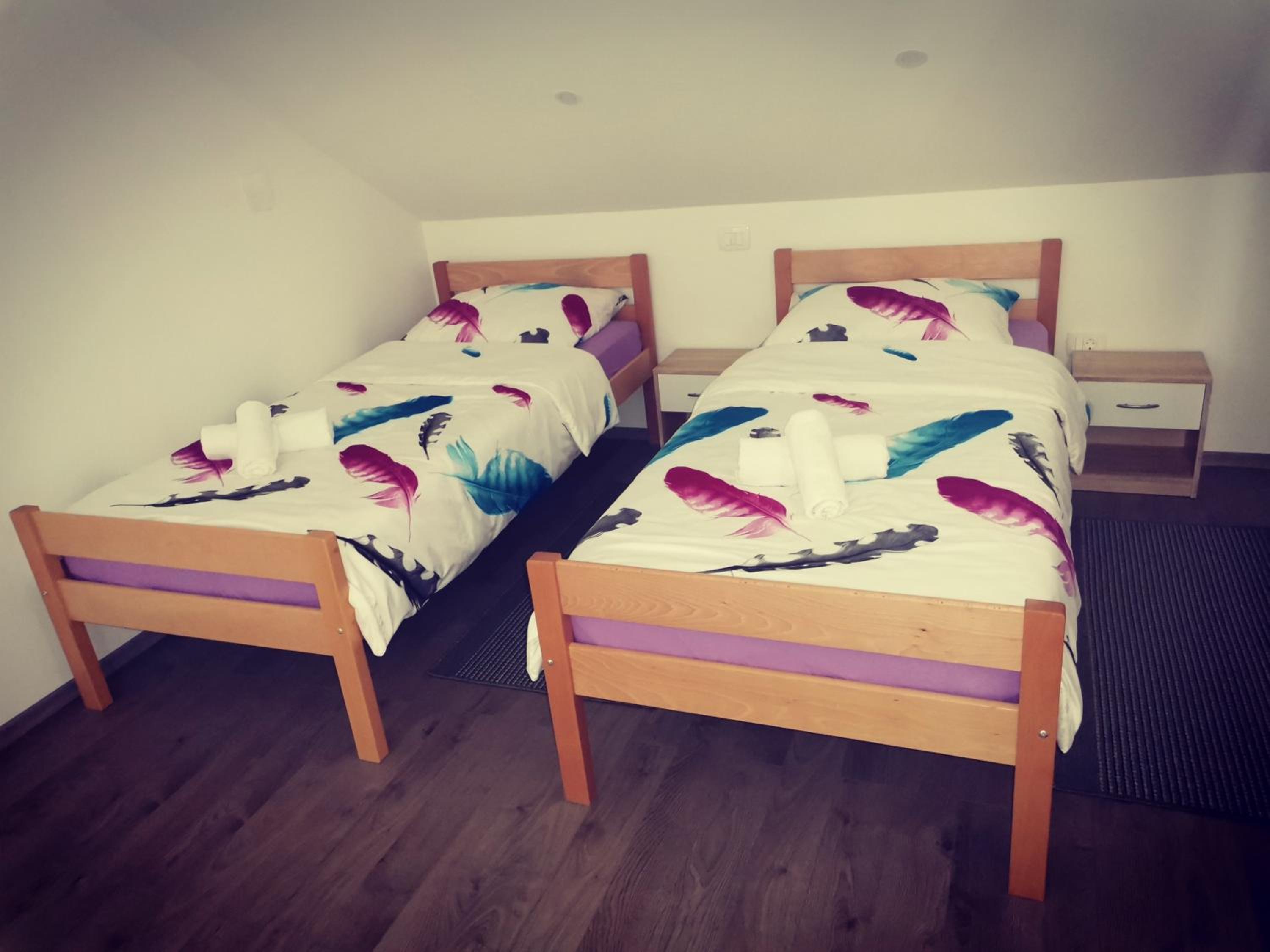 Twin Room - Photo 13