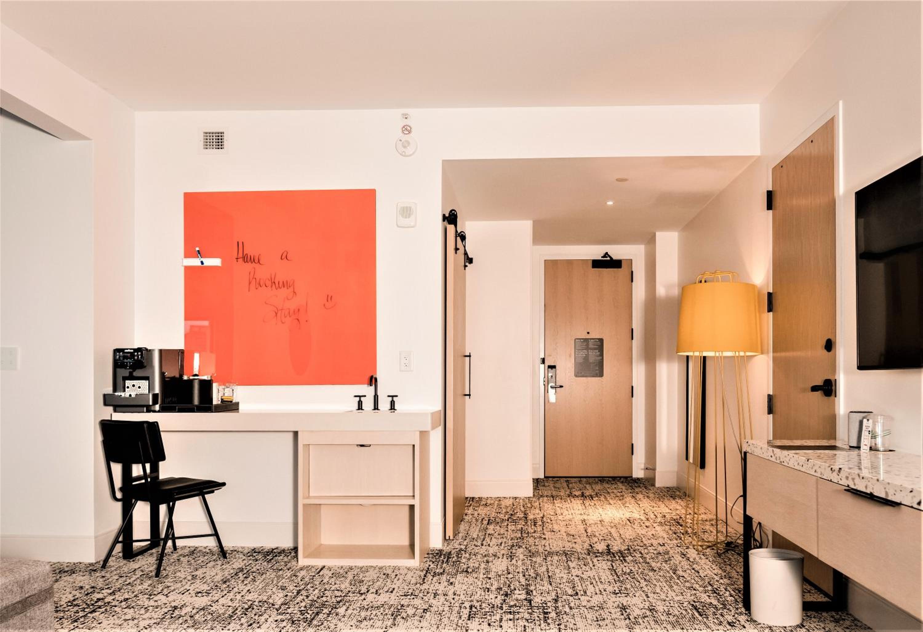 Quadruple Room - Photo 1