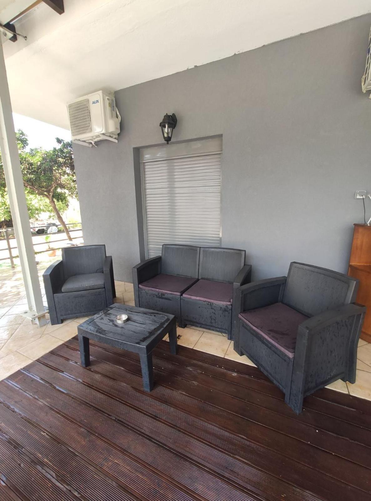 Two-Bedroom House photo 2