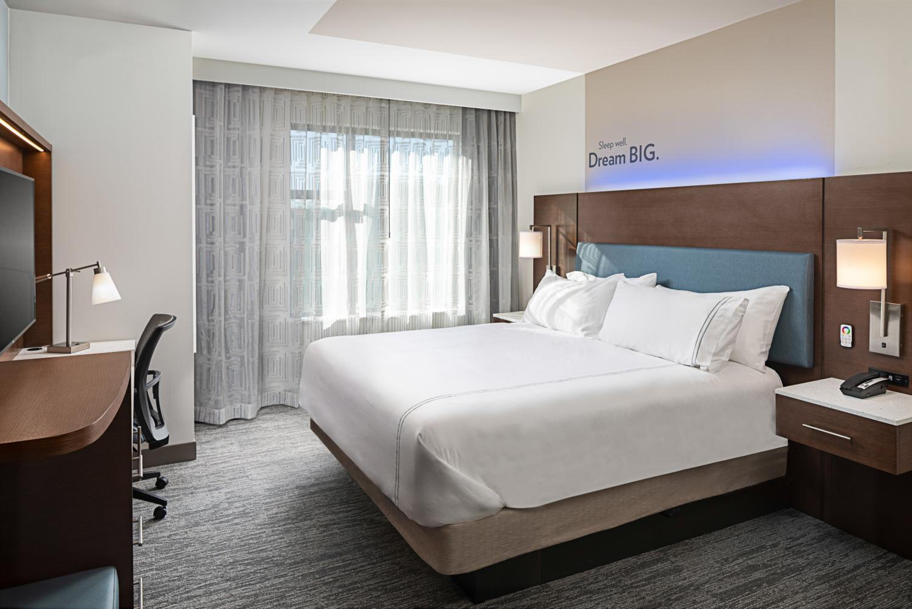 Standard King Room