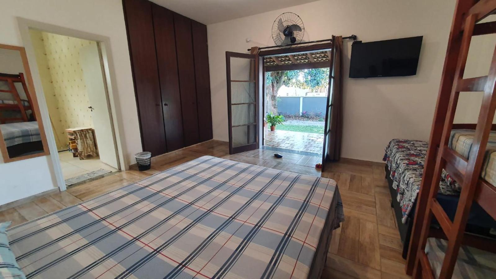 Family Room photo 1