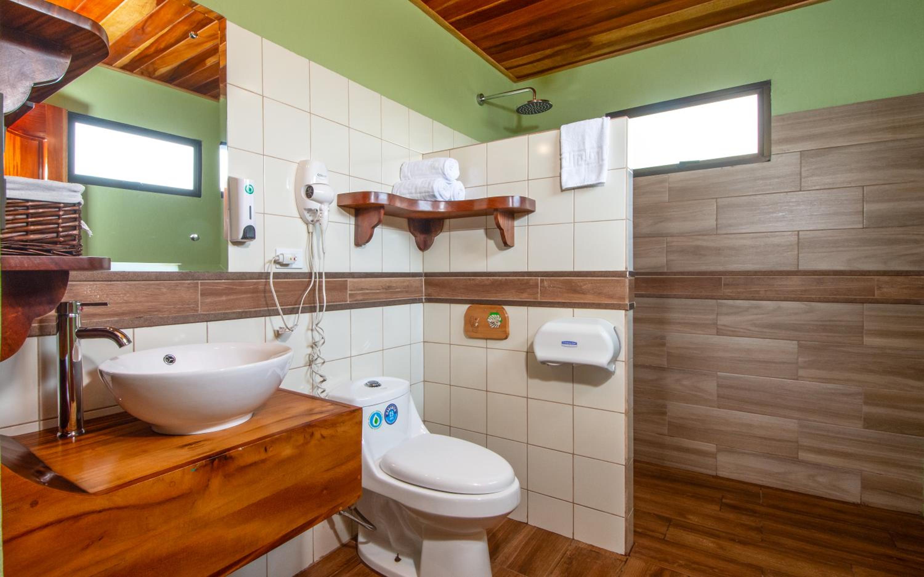 Large Double Room photo 2