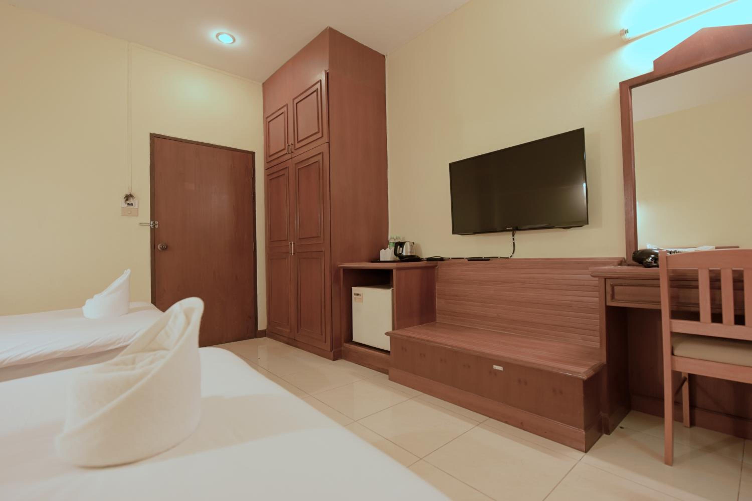 Deluxe Twin Room - Photo 4