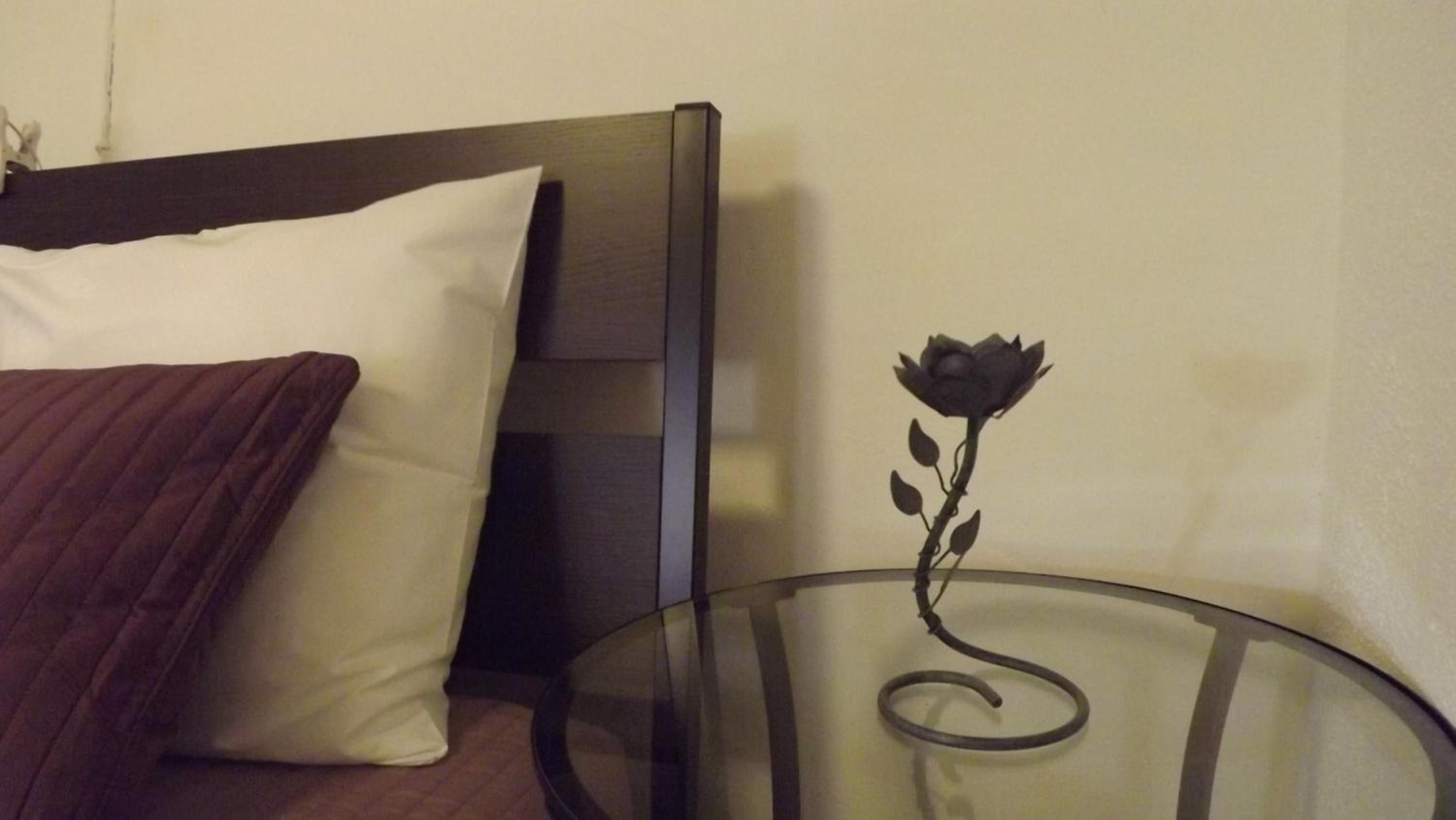 One-Bedroom House photo 1