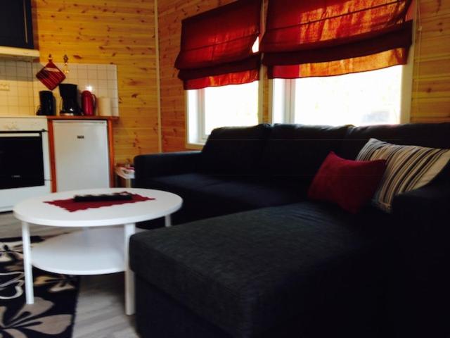 Two-Bedroom Cottage - Photo 1