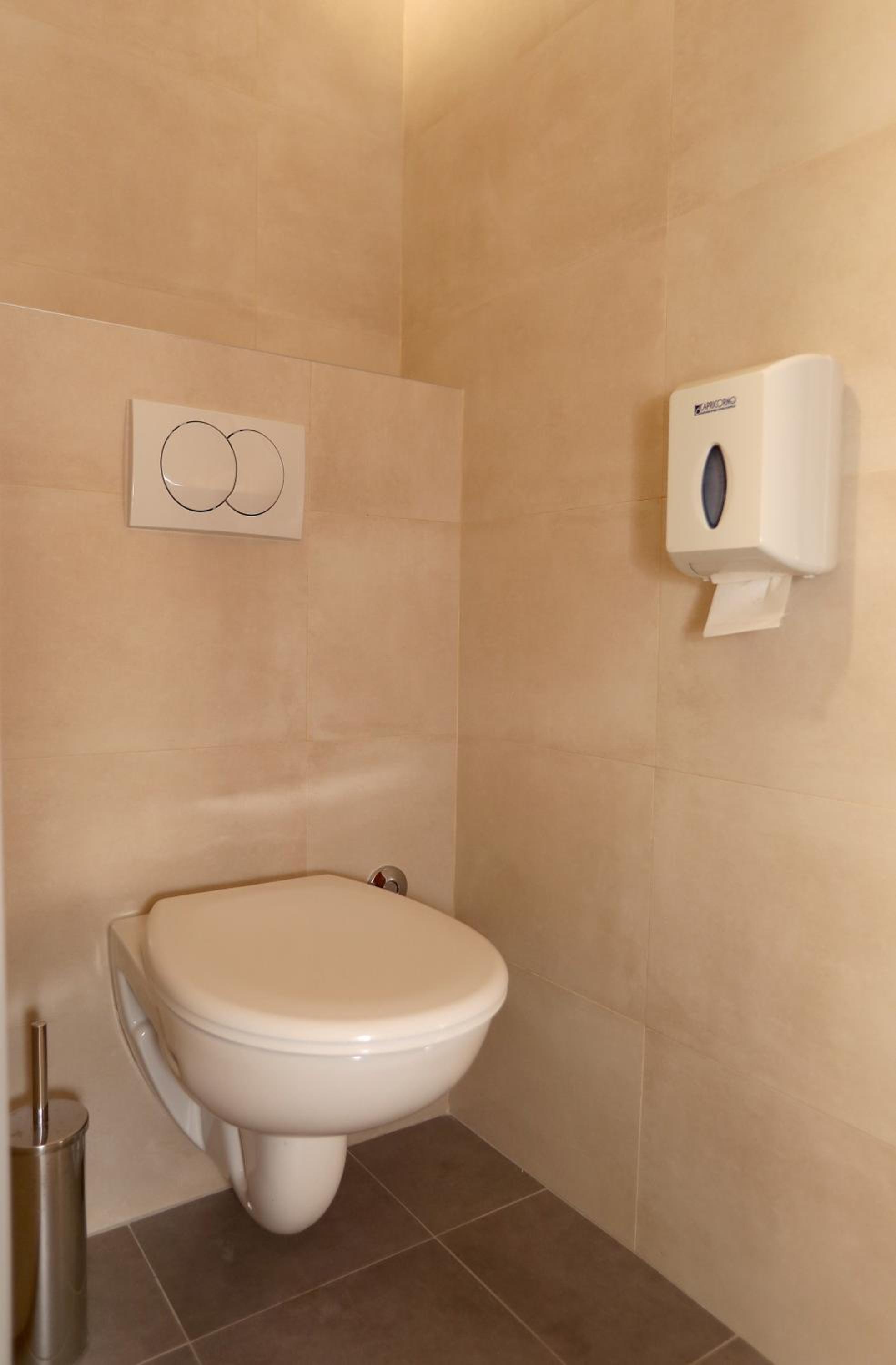 Superior Double Room with Sofa - Photo 20