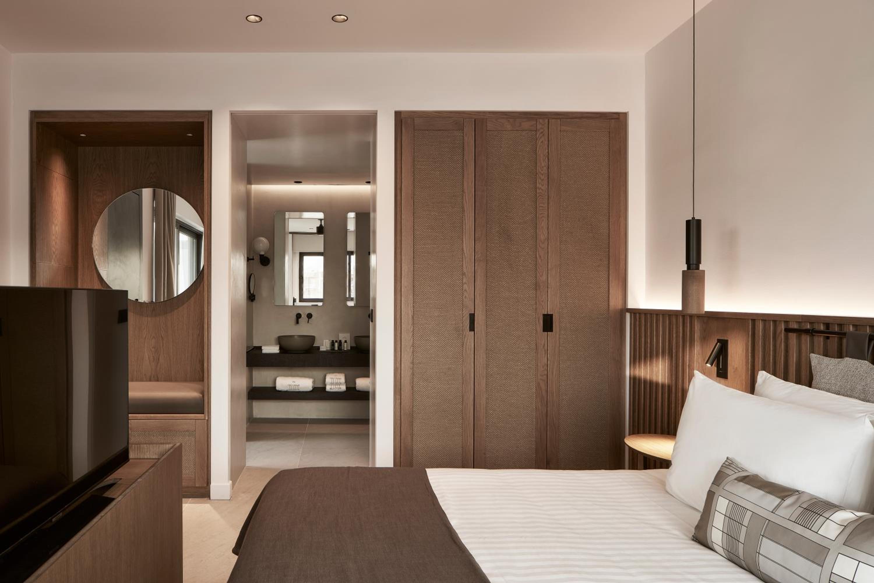 Junior Suite with Garden View - Photo 5