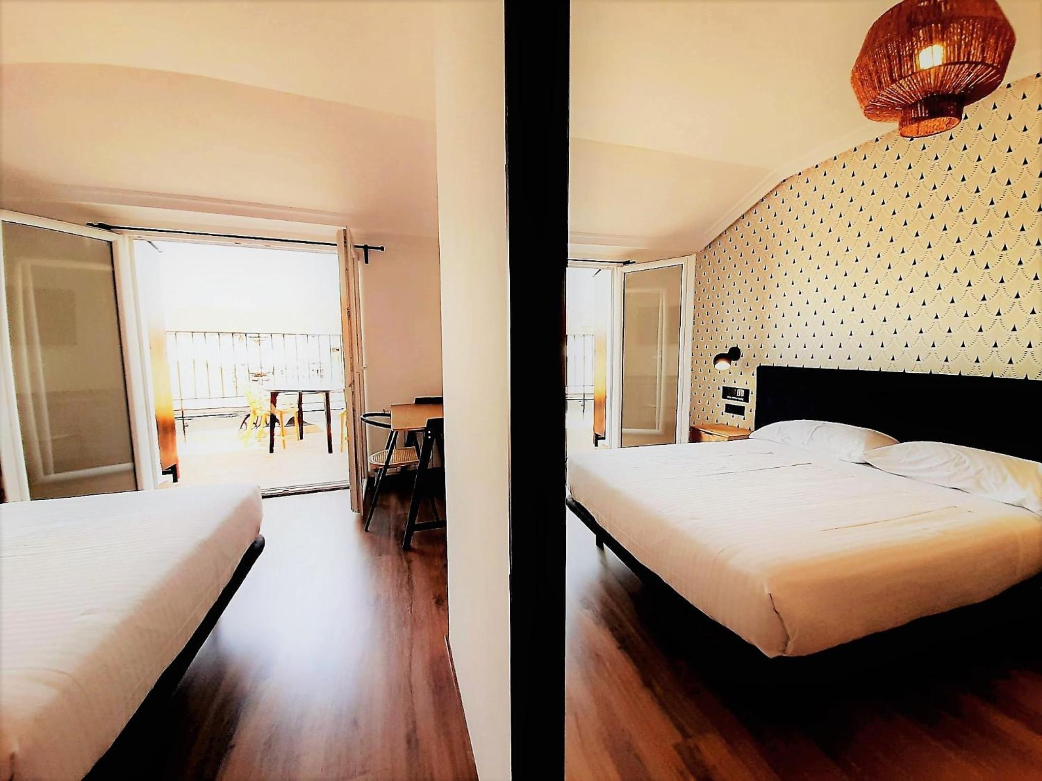Deluxe Double Room photo 3