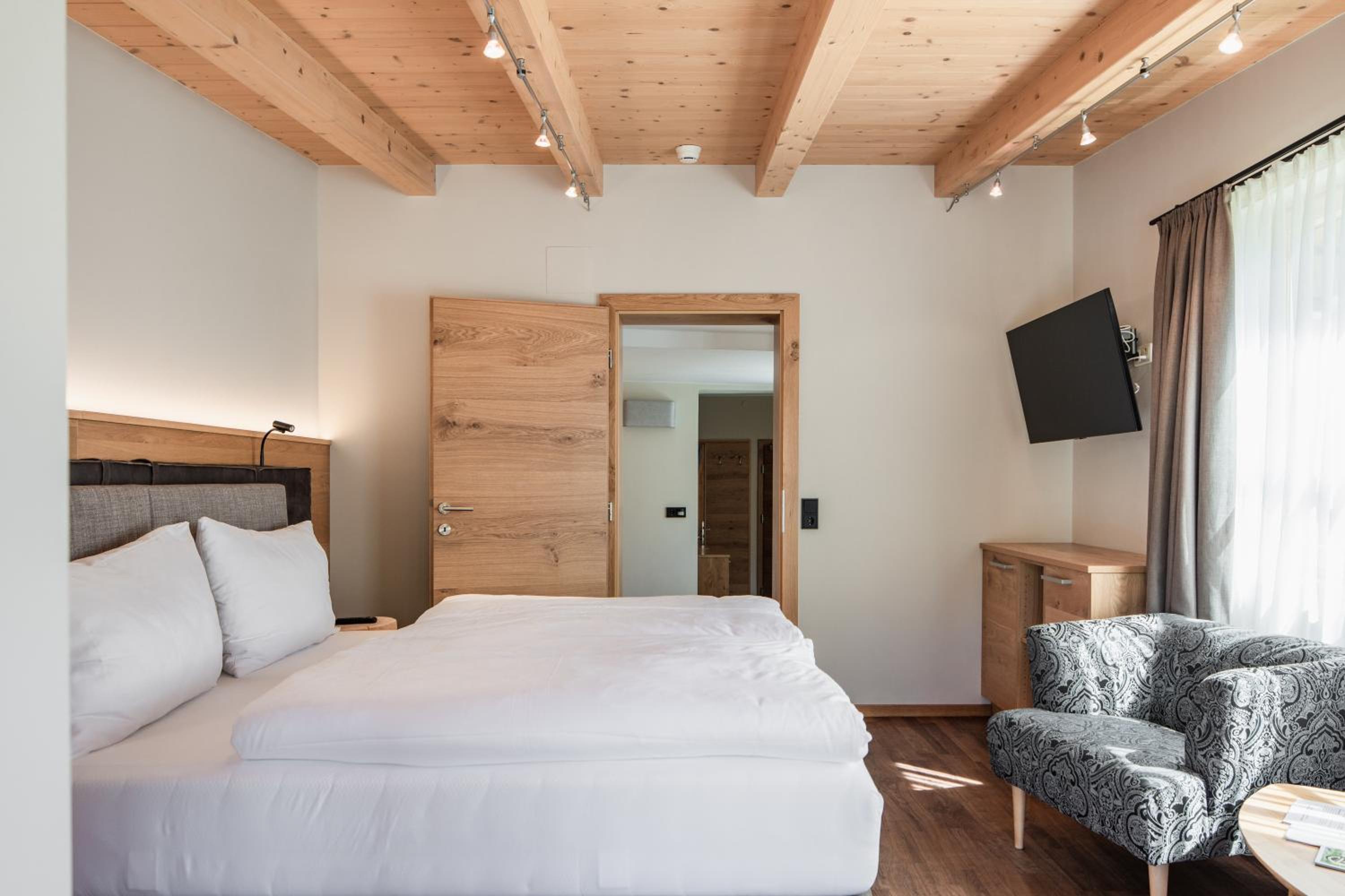 Two-Bedroom Suite photo 1