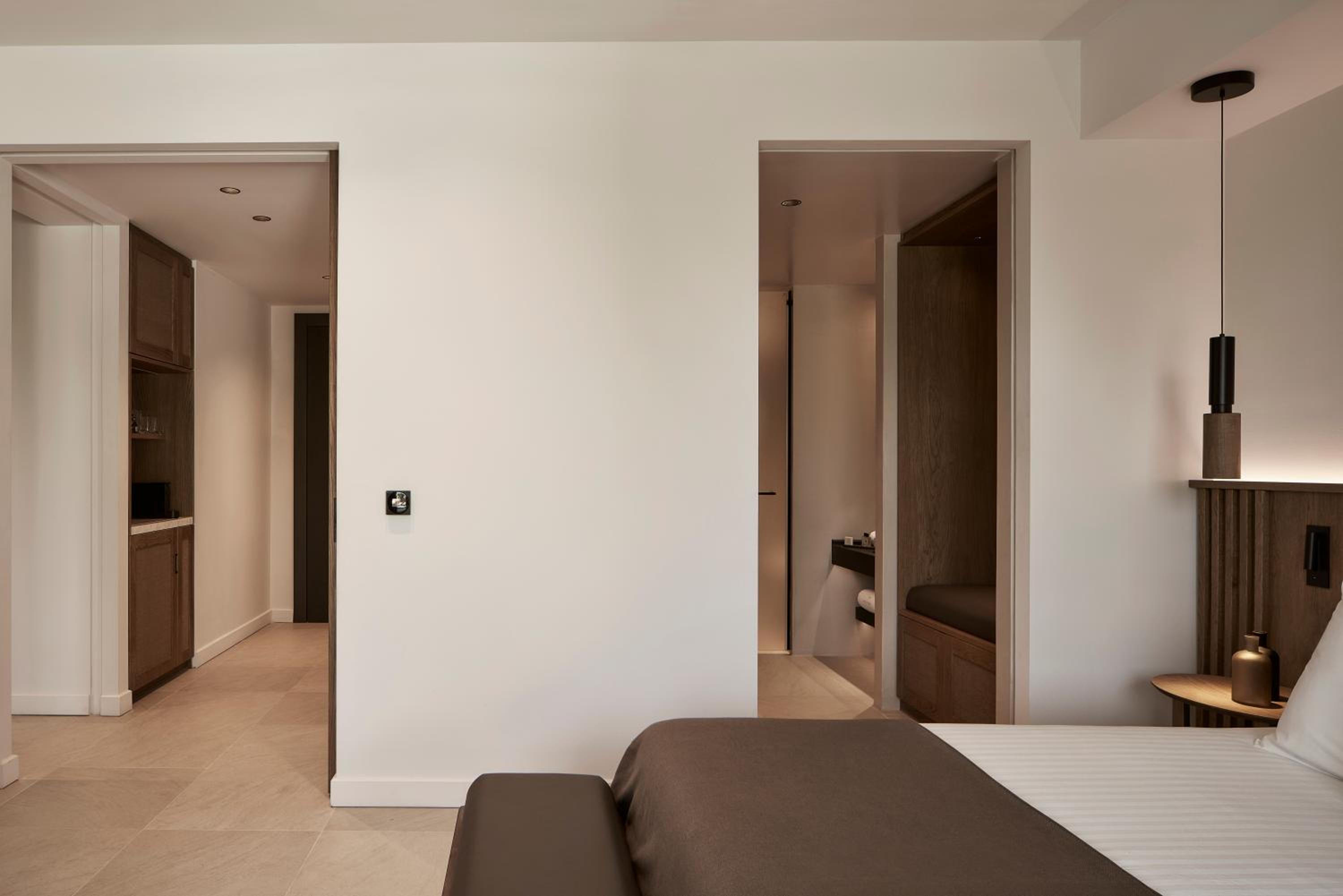 Premier Suite with Private Pool  - Photo 8