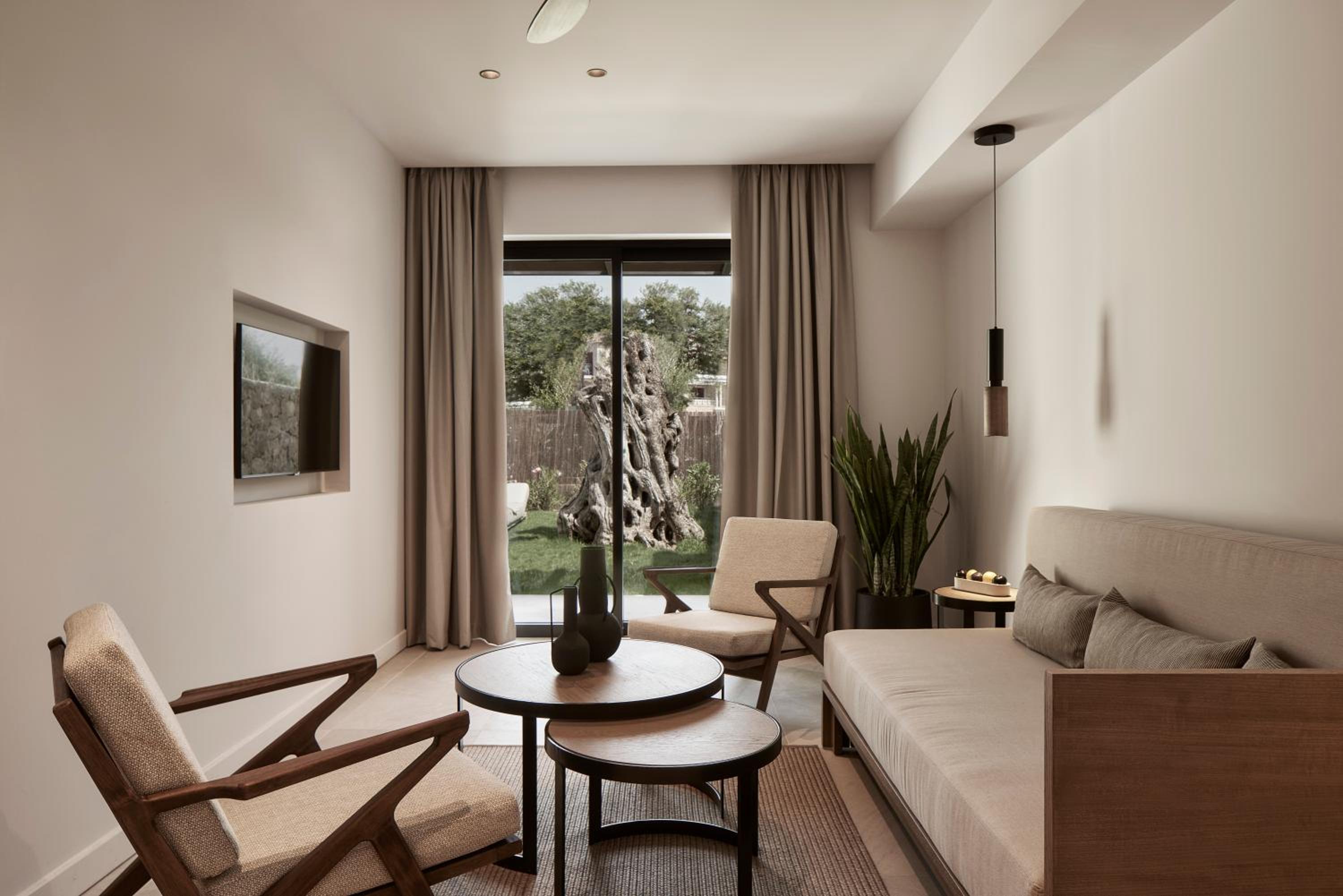 Premier Suite with Private Pool  - Photo 6