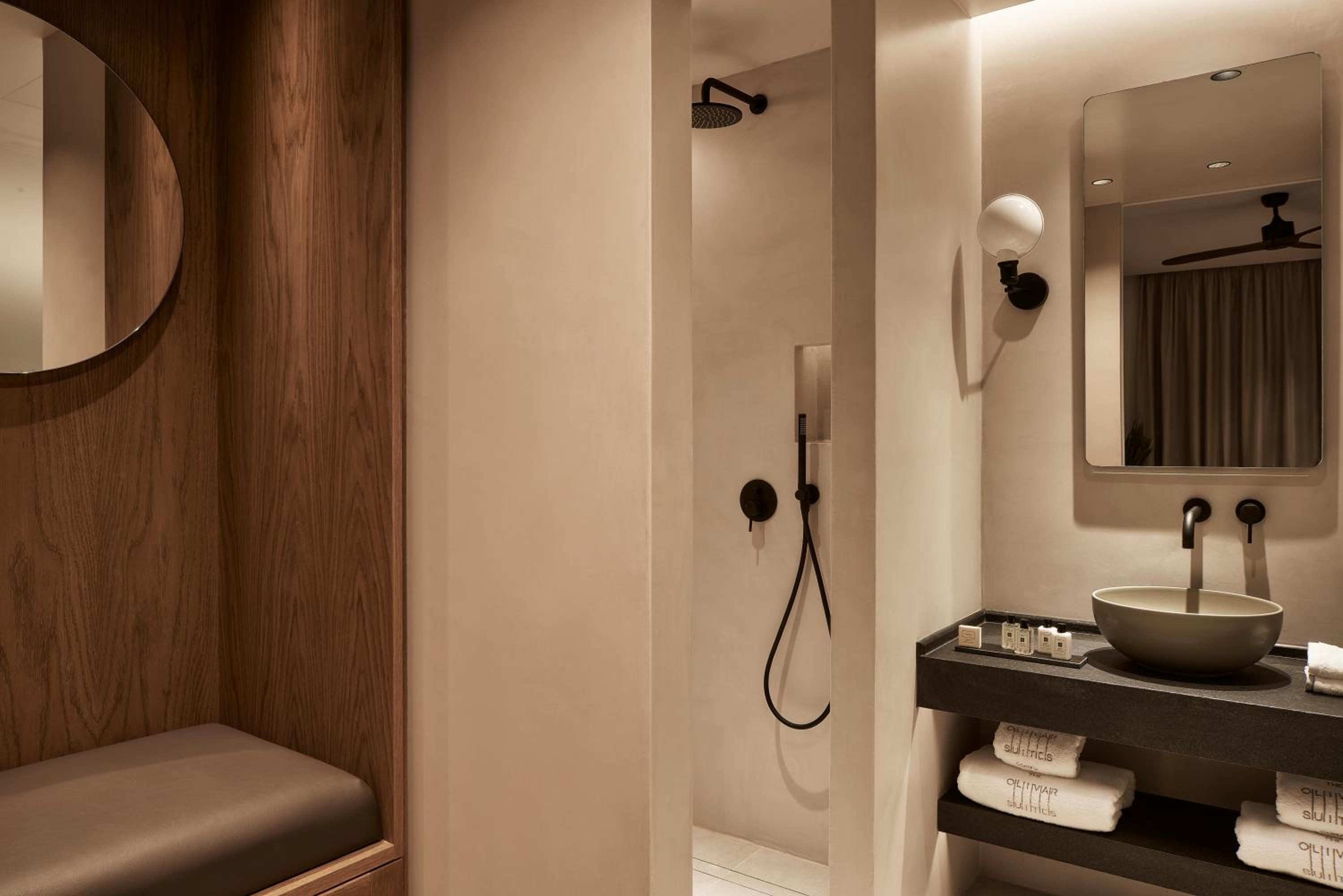 Premier Suite with Private Pool  - Photo 10