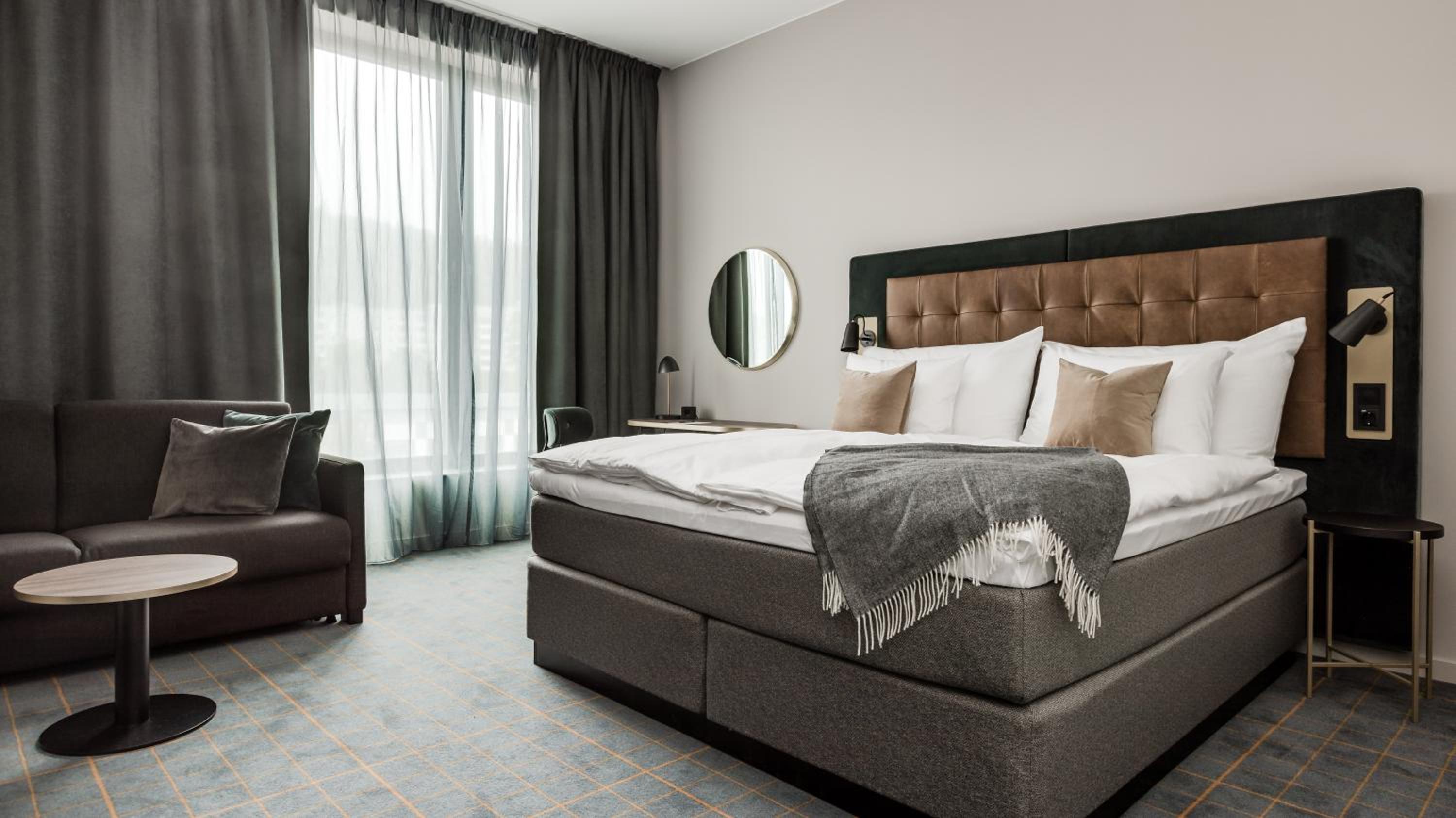 Deluxe Double Room - Photo 1