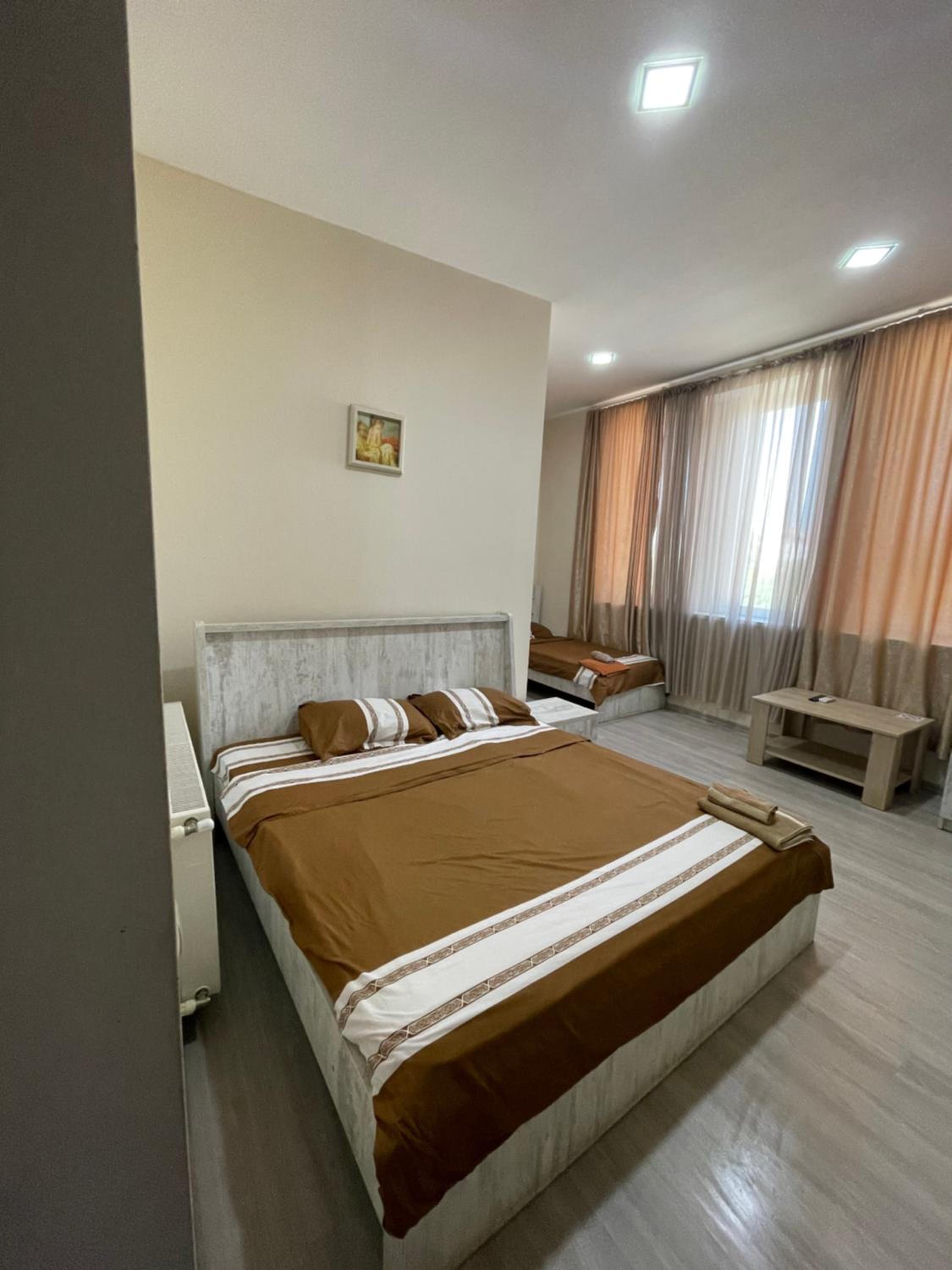 Twin Room with City View photo 2