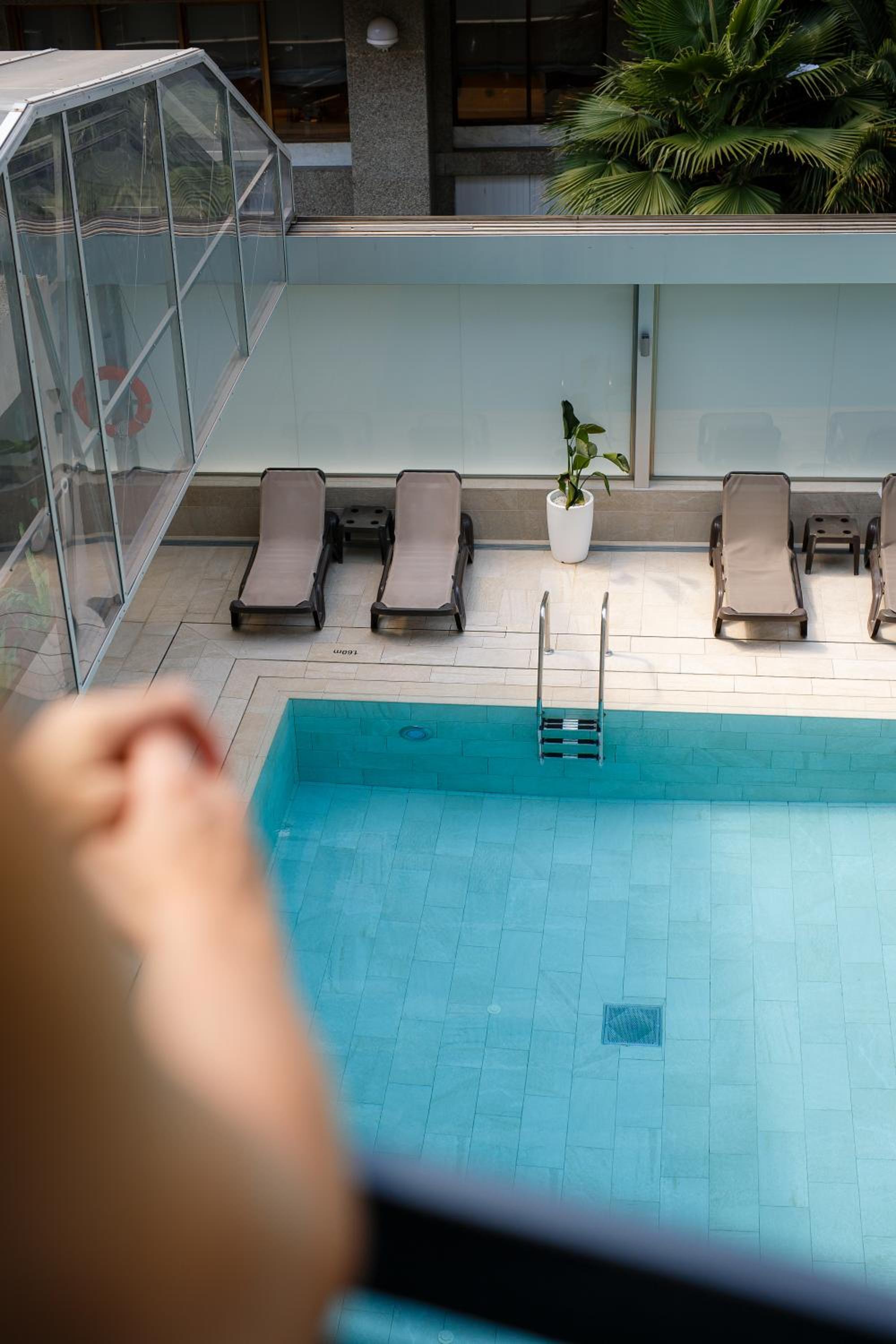 Habitación Doble o con Dos Camas con Vista a la Piscina