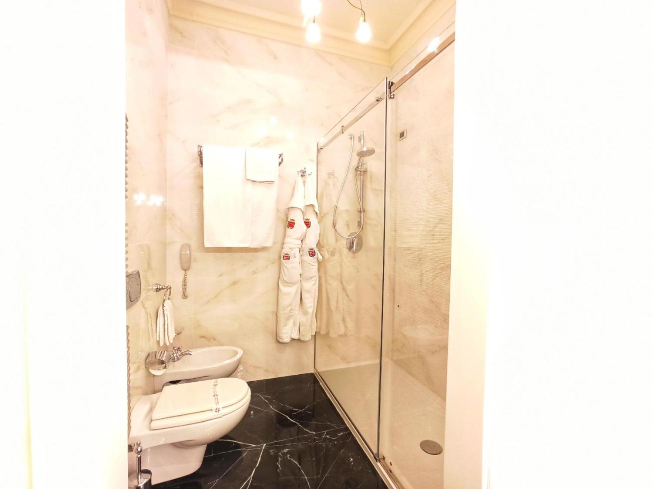 Junior Suite with Balcony
