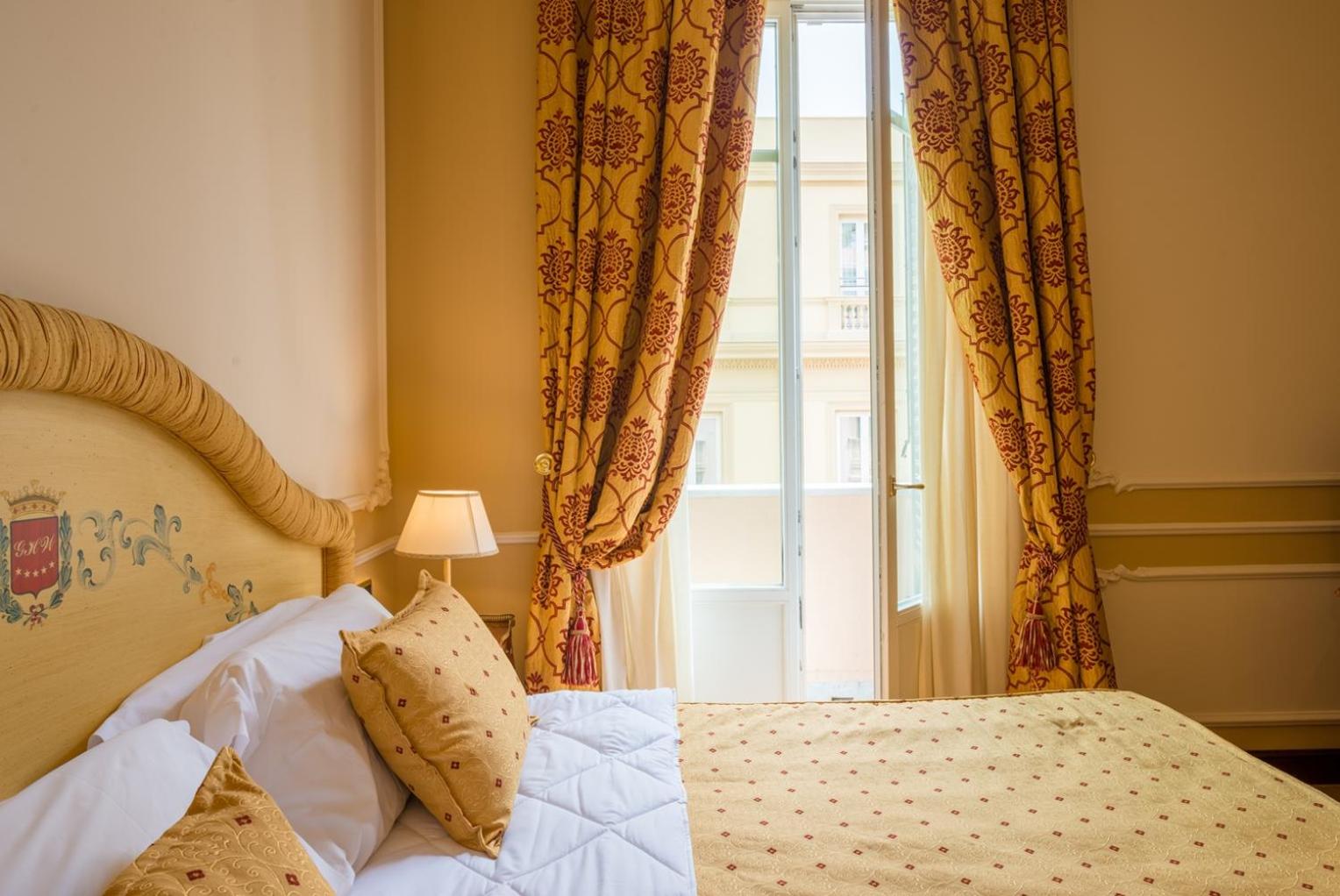 Junior Suite with Balcony