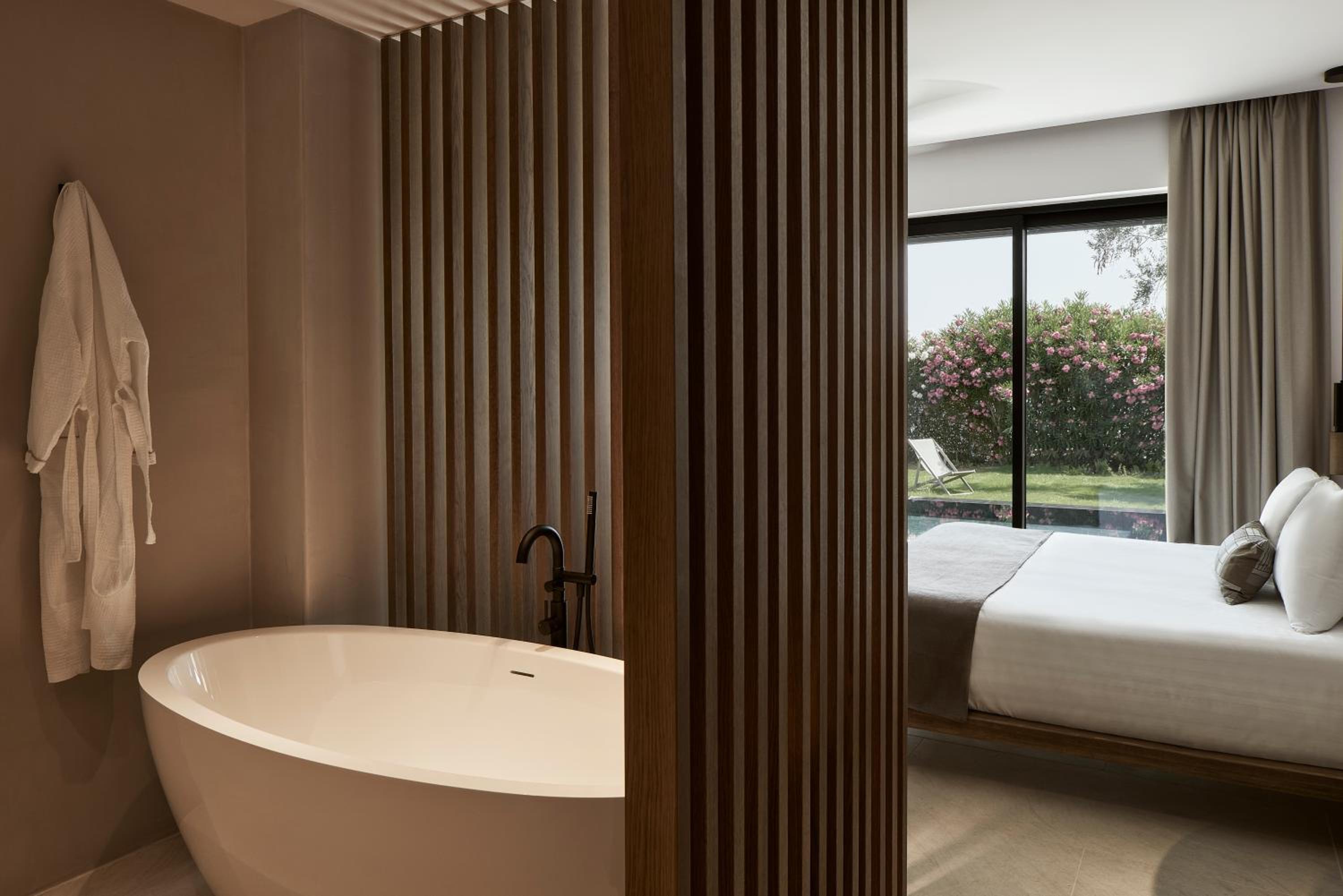 Ionian Beach Front Suite with Private Pool - Photo 7
