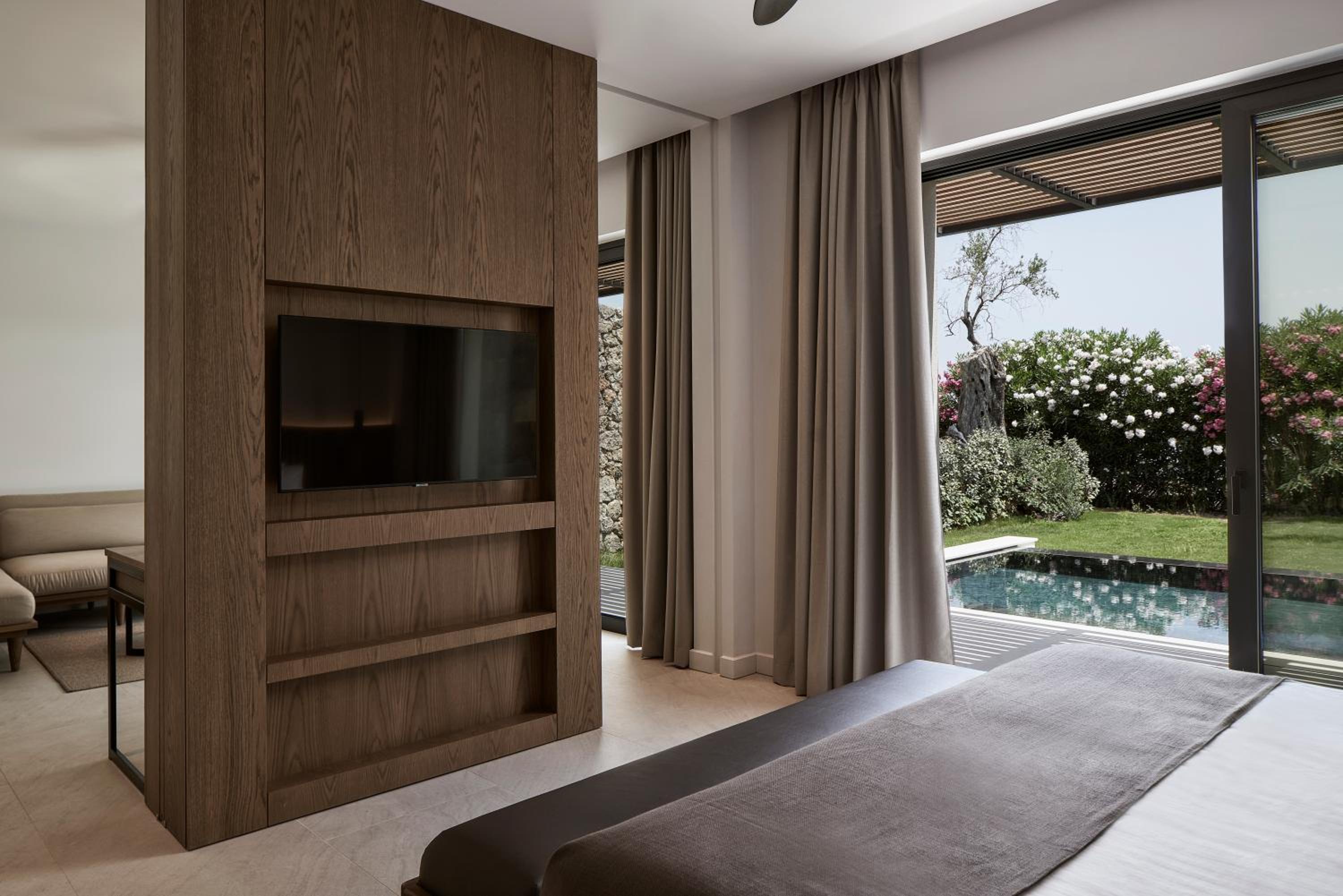 Ionian Beach Front Suite with Private Pool - Photo 5