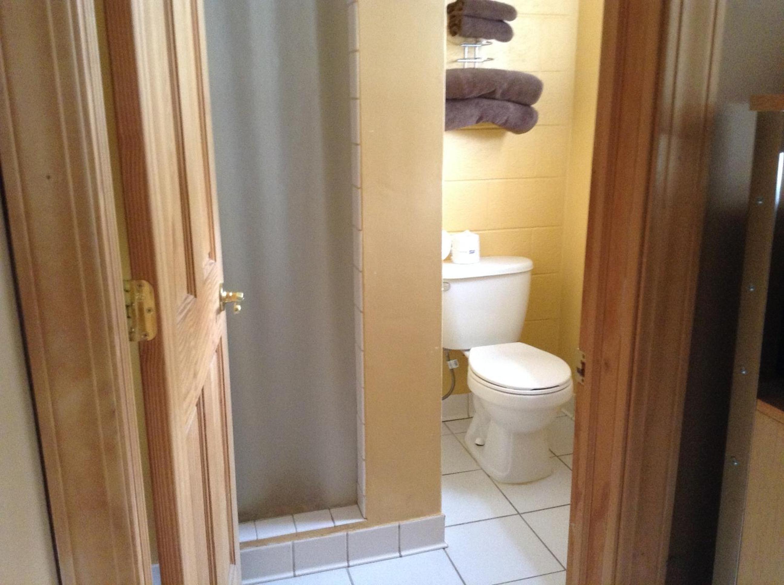 Queen Room photo 3