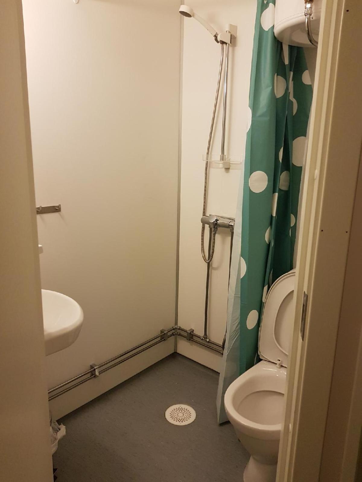 One-Bedroom Cottage - Photo 3