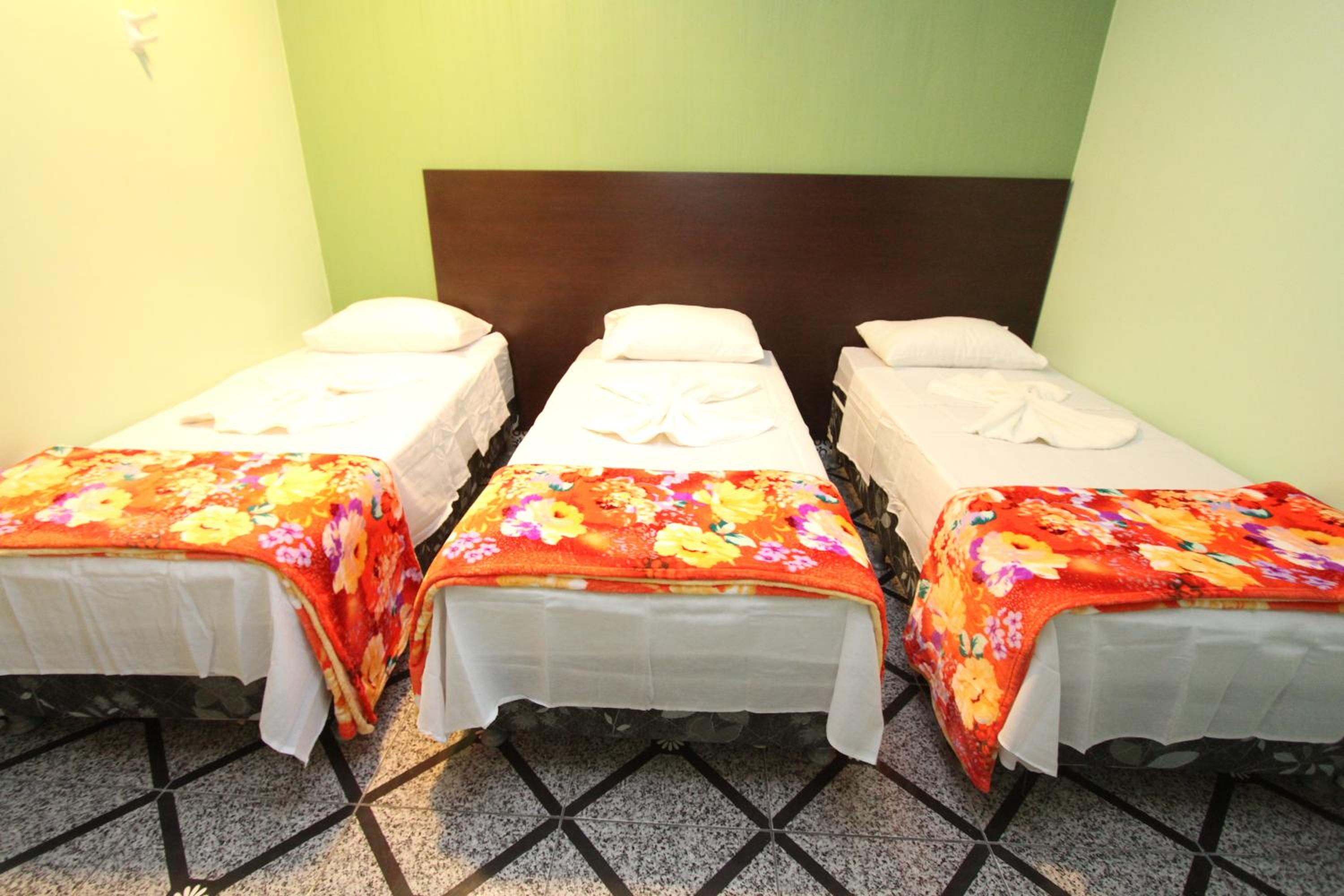 Basic Triple Room photo 1
