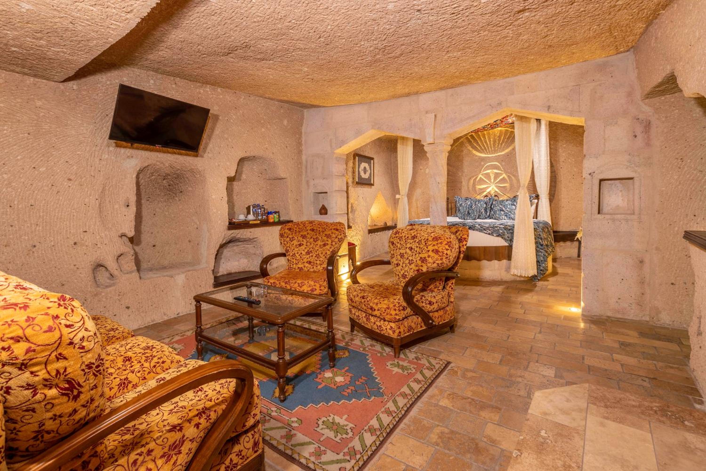 Queen Suite