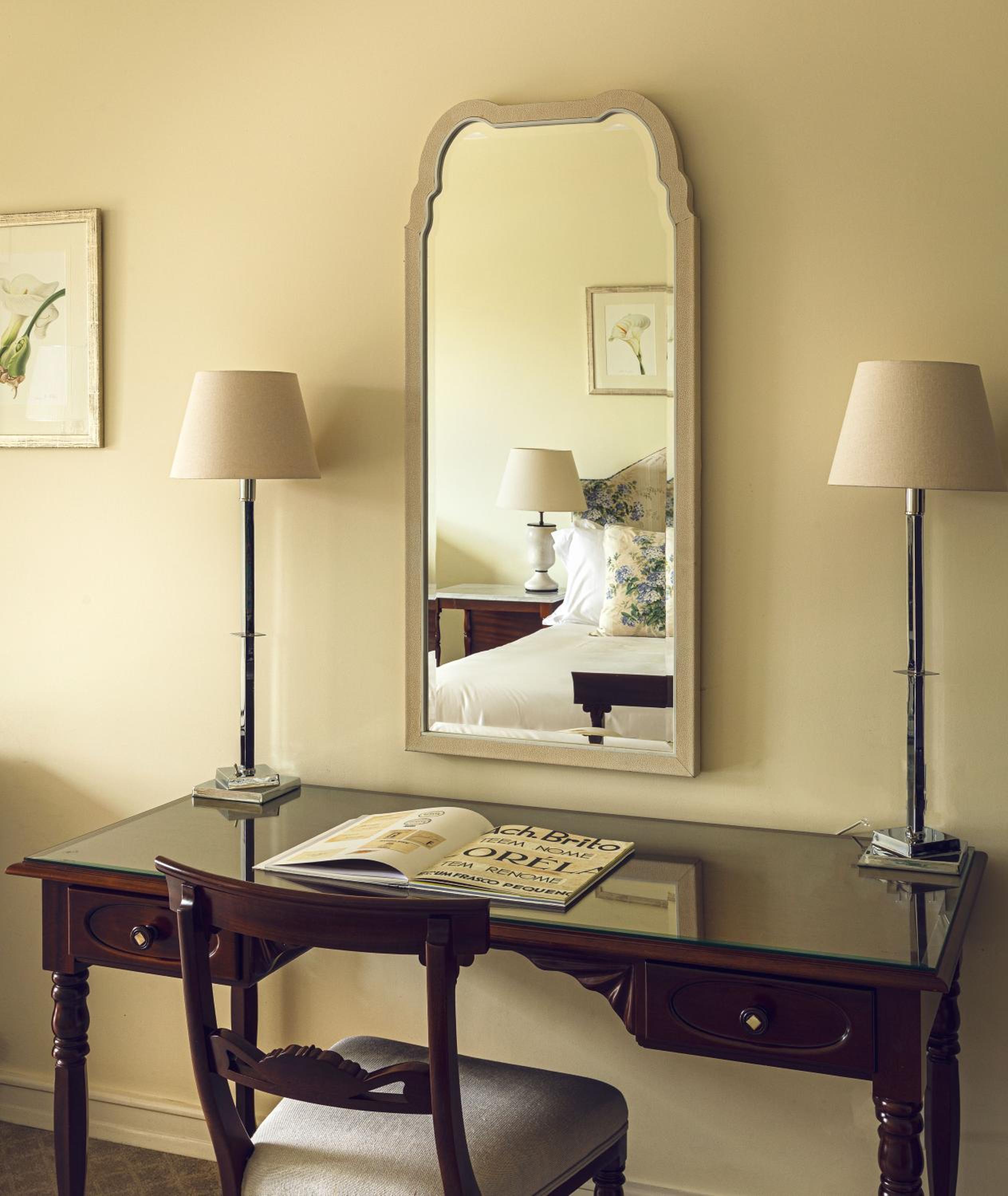 Family Room - Photo 6