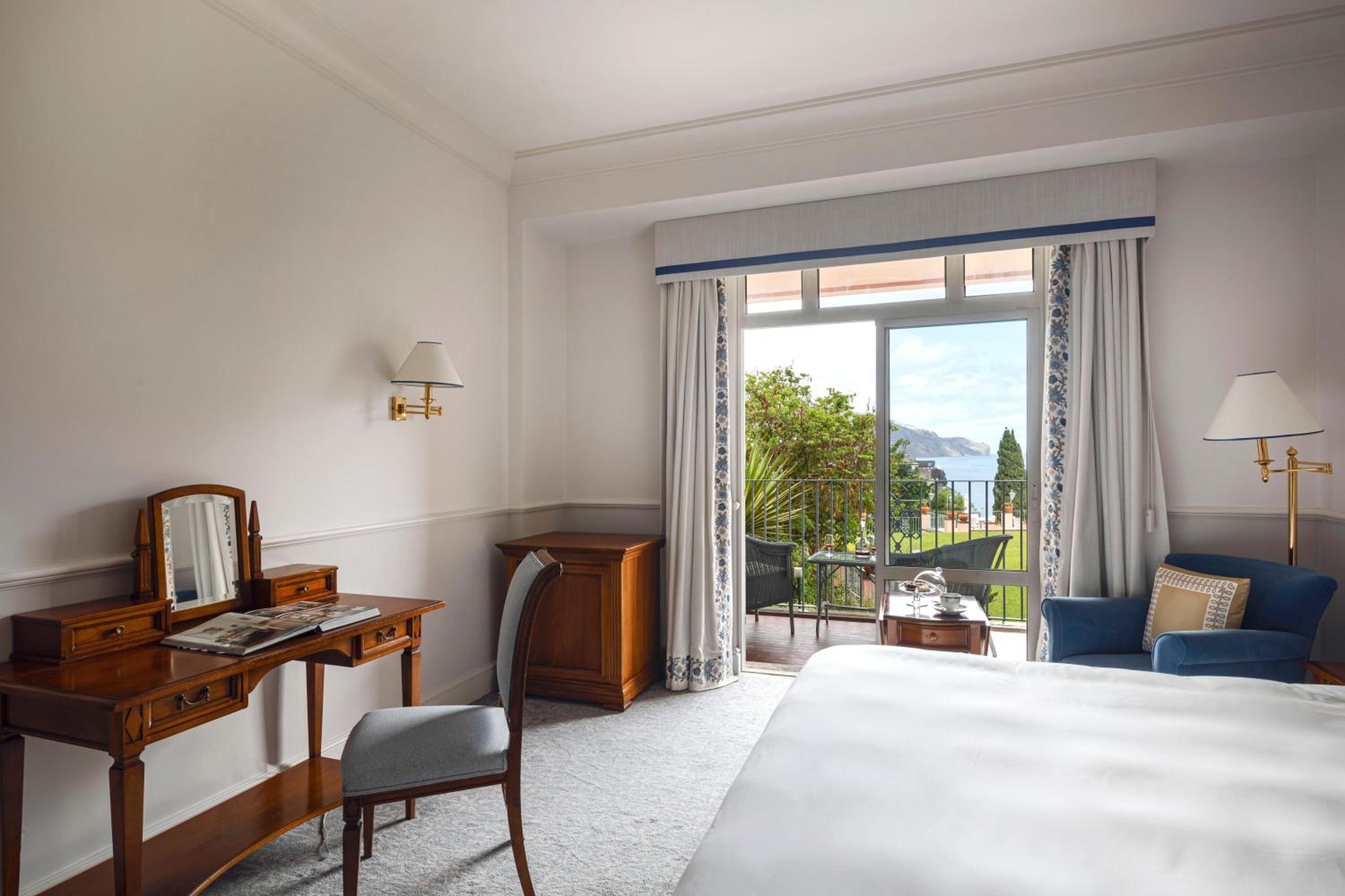 Superior Room - Photo 6