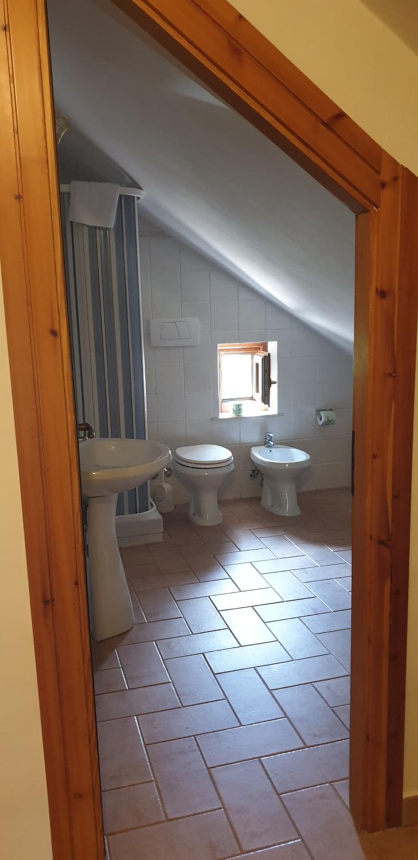 Quadruple Room - Photo 2