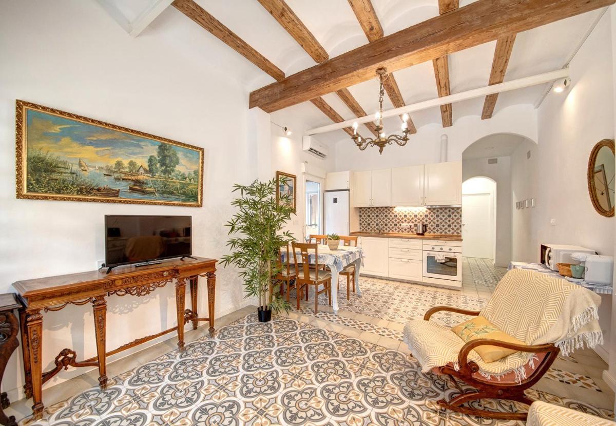 Apartment with Terrace