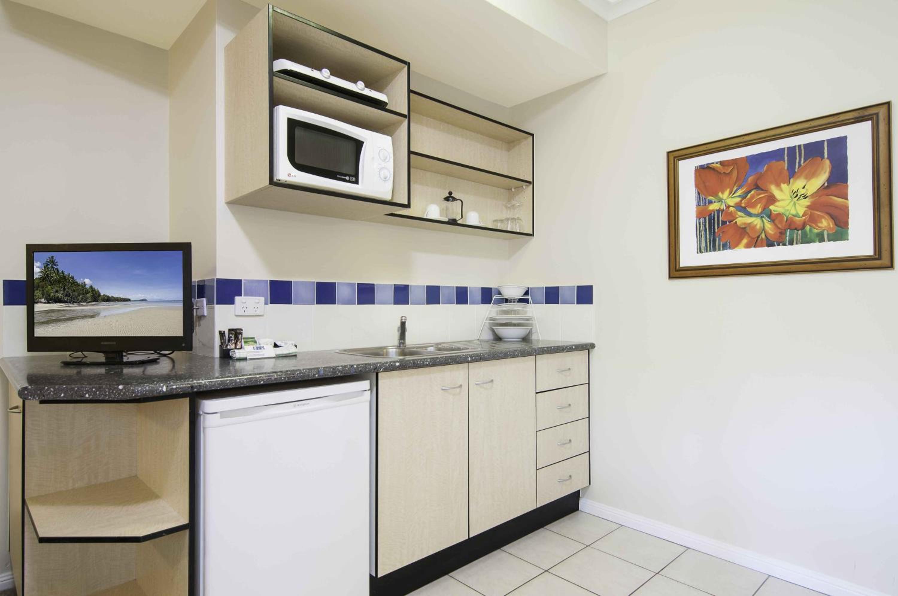 Studio Apartment - Photo 5