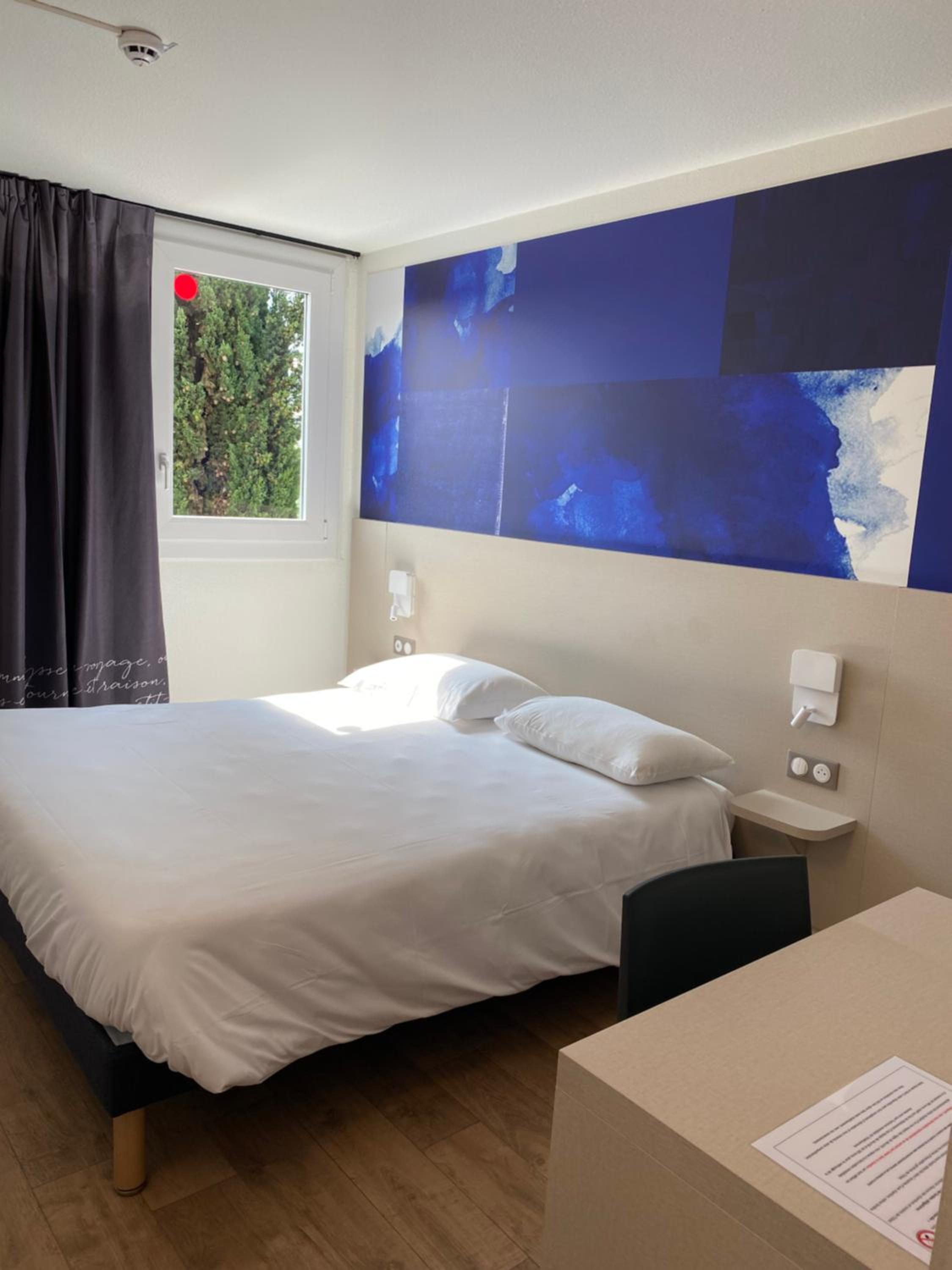 Double Room - Photo 5