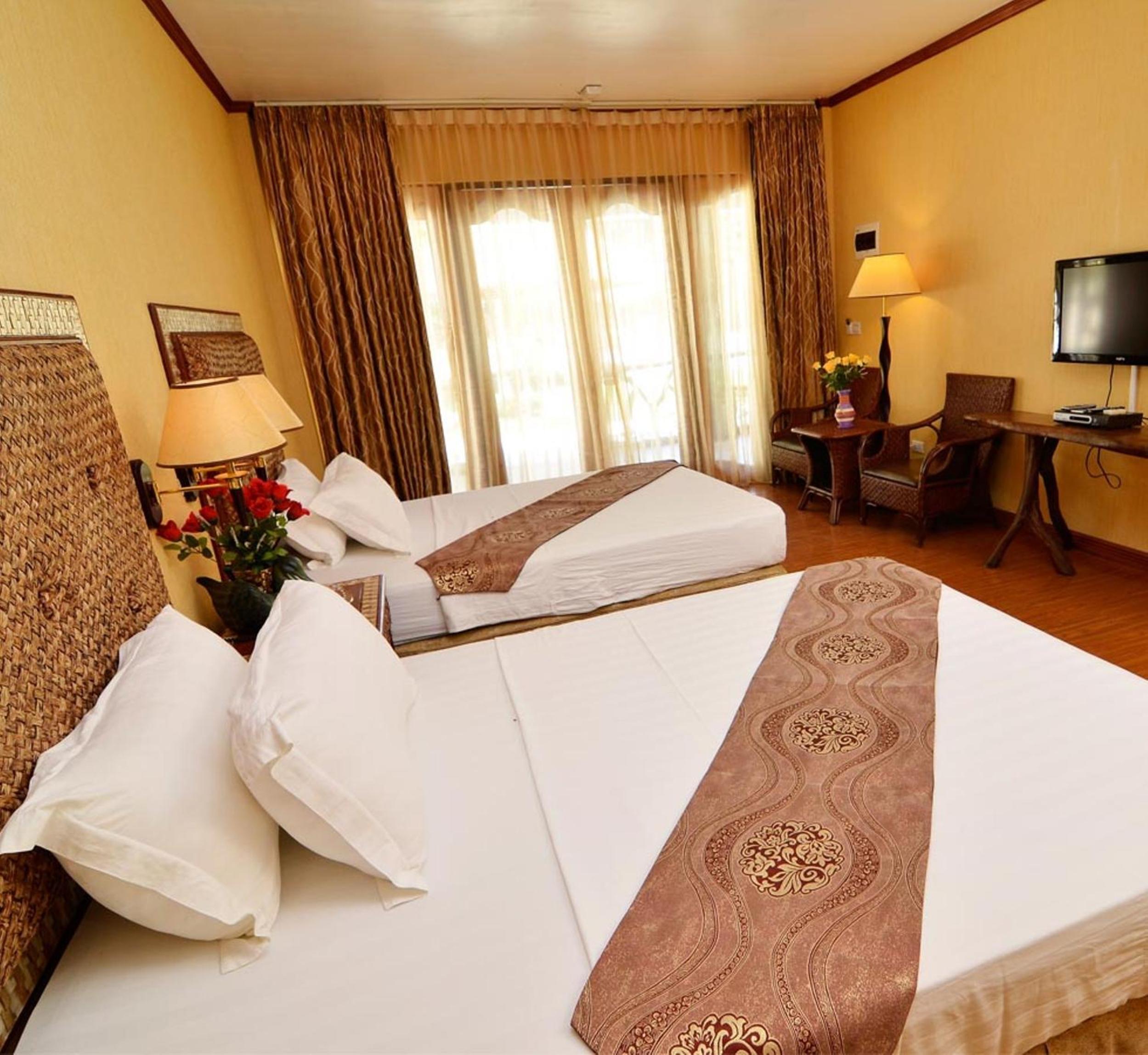 Deluxe Twin Room - Photo 1
