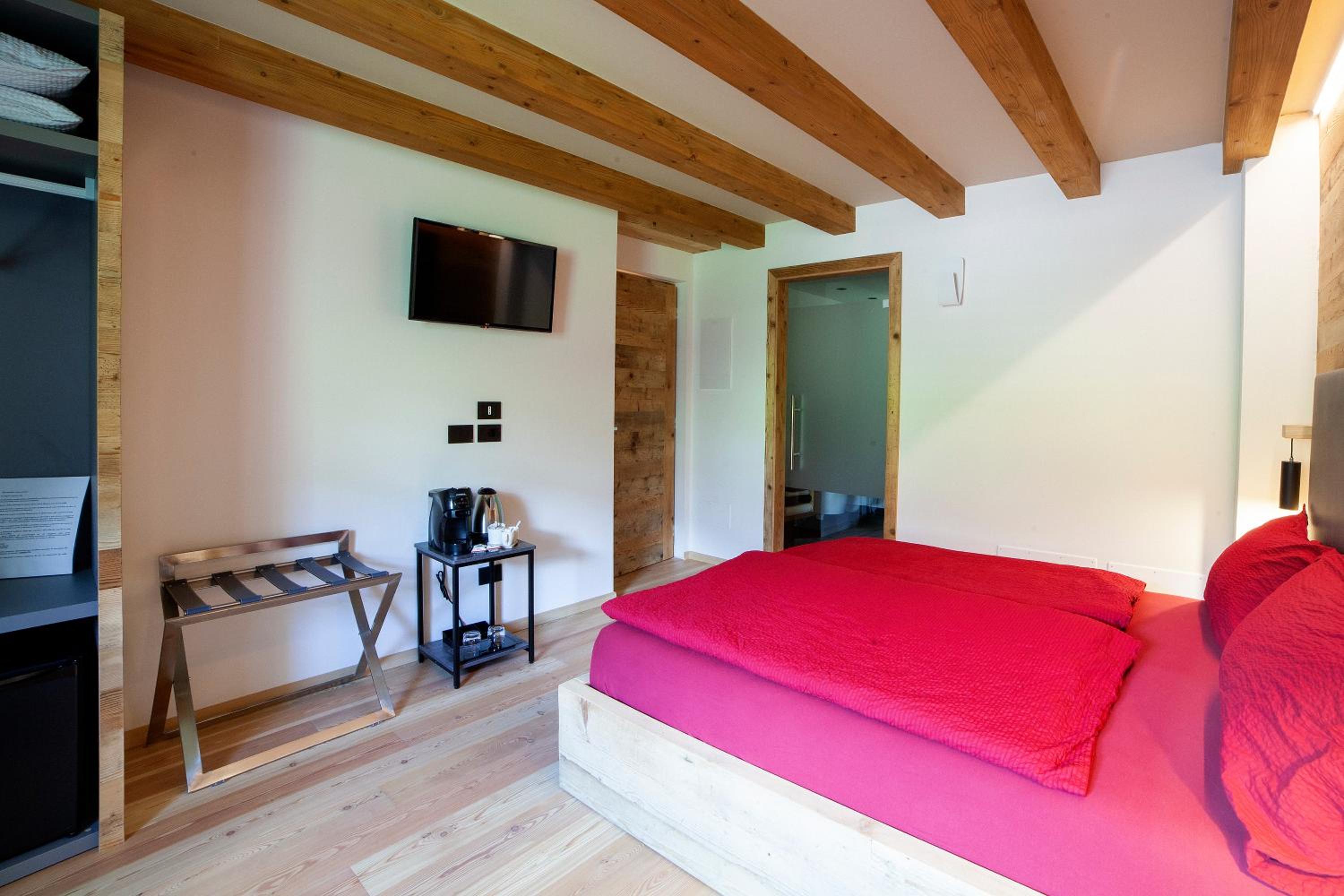 Double Room with Mountain View