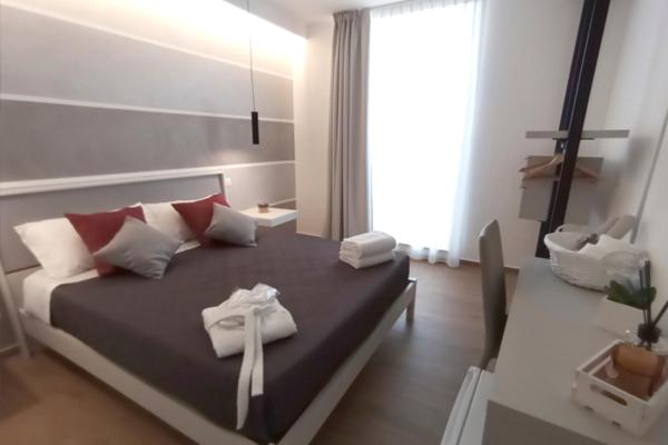 Double Room with Private Bathroom - Photo 4