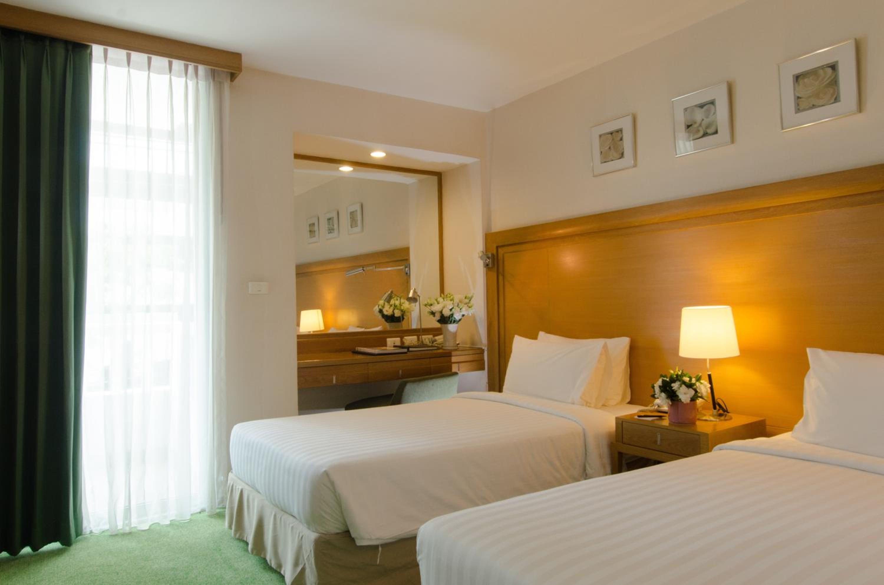 Twin Room with Balcony